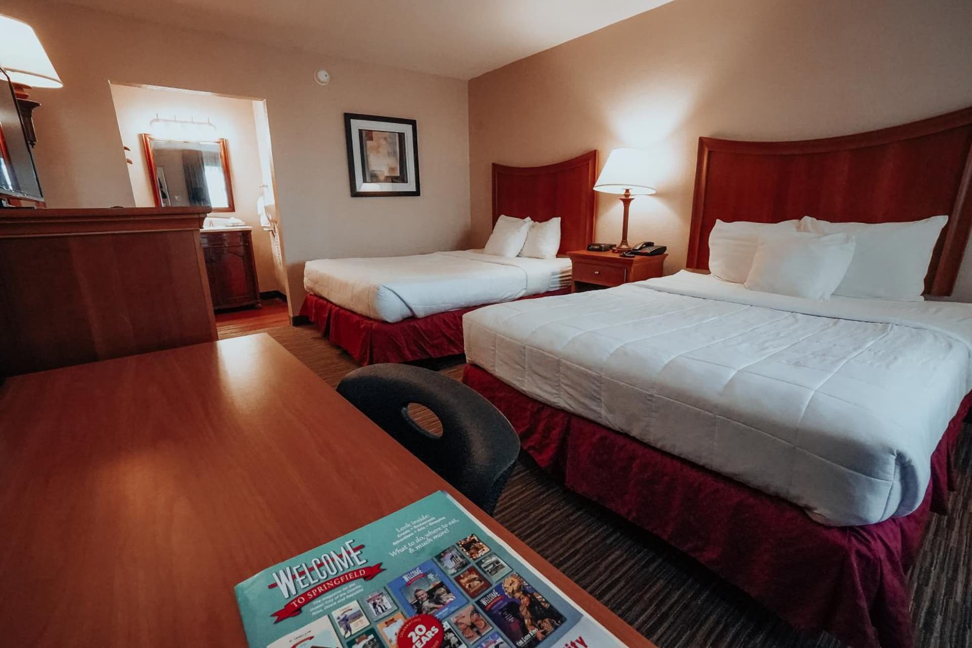 Lamplighter Inn and Suites - North interior in Springfield, MO — gallery photo 2