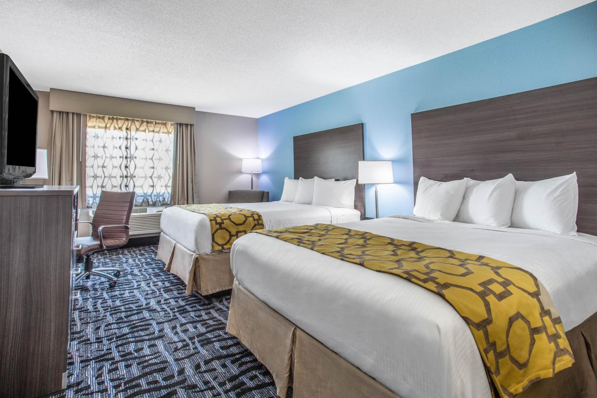 Baymont by Wyndham Joliet gallery photo in Joliet, IL — image 49