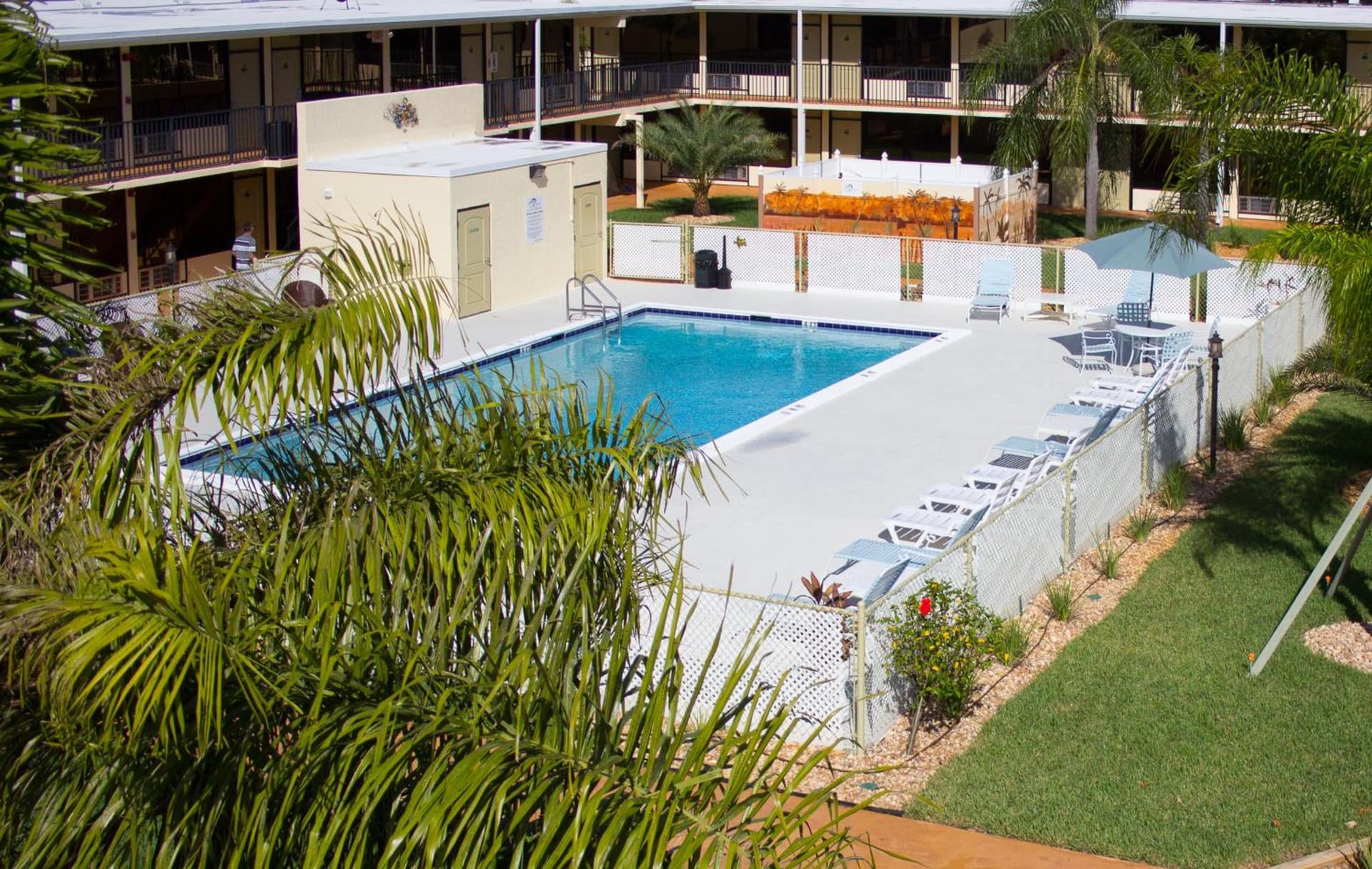 At Home Inn - Fort Pierce gallery photo in Fort Pierce, FL — image 15