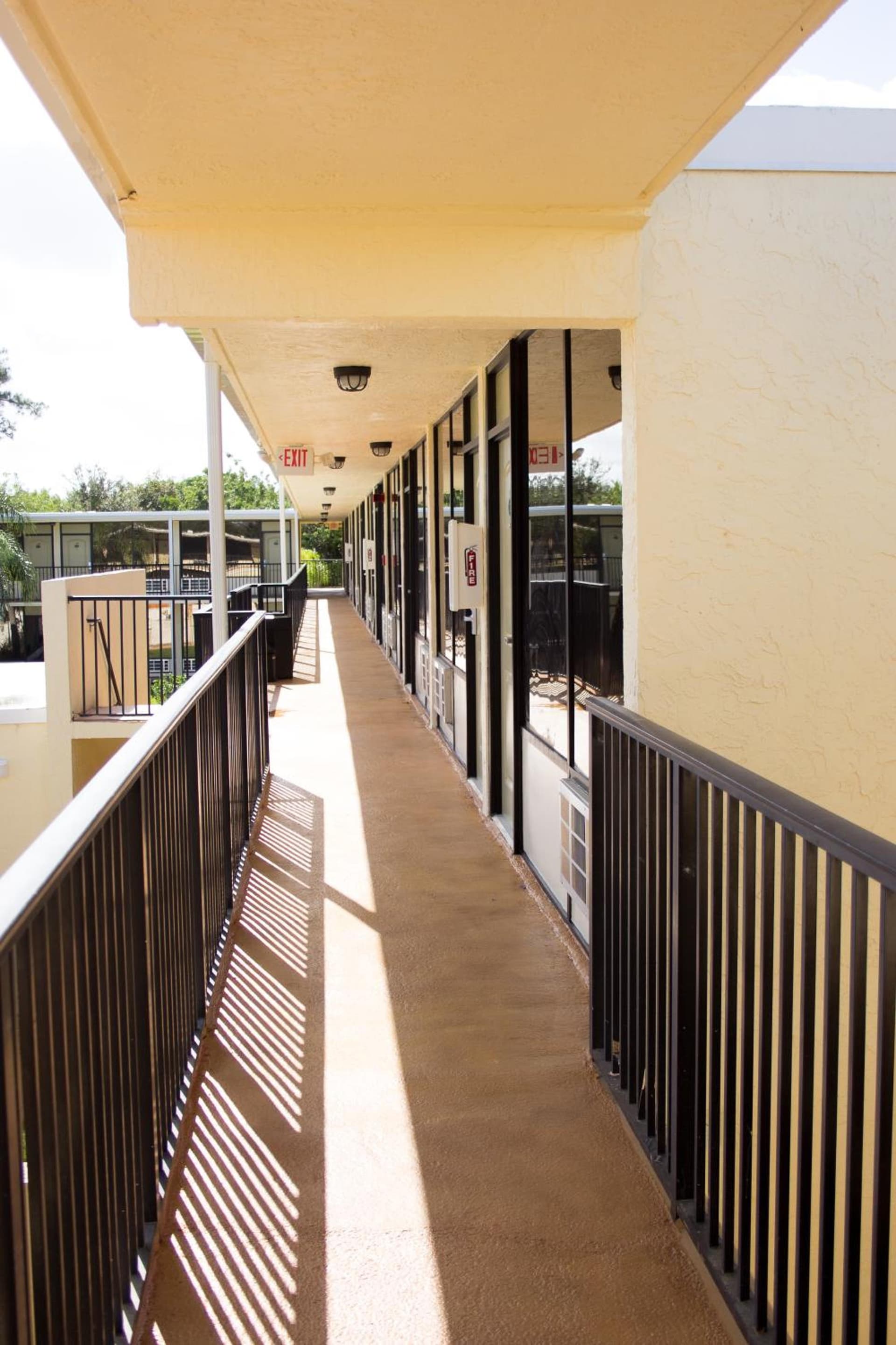At Home Inn - Fort Pierce gallery photo in Fort Pierce, FL — image 33