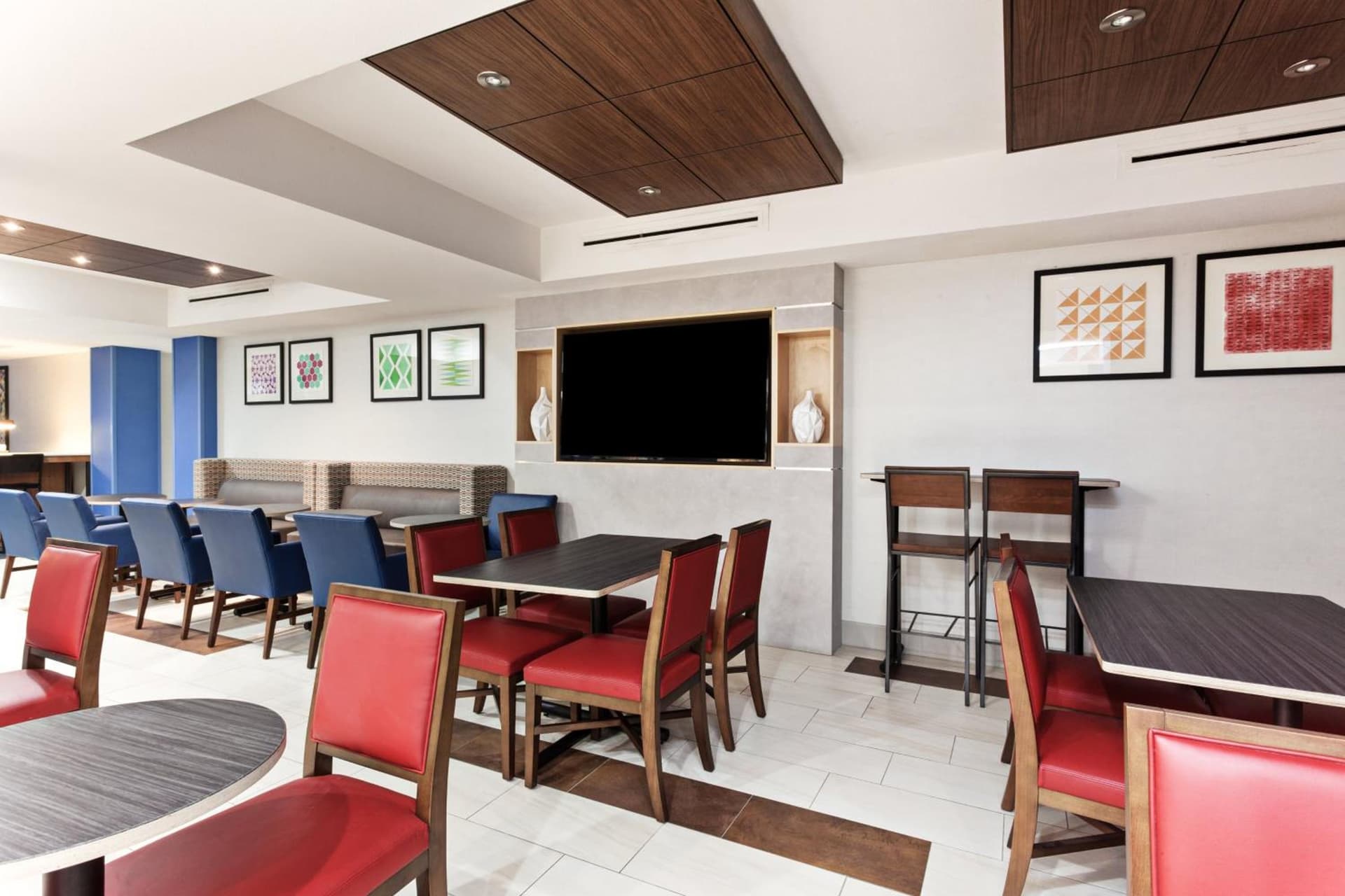 Holiday Inn Express Elk Grove West I-5 by IHG gallery photo in Elk Grove, CA — image 19