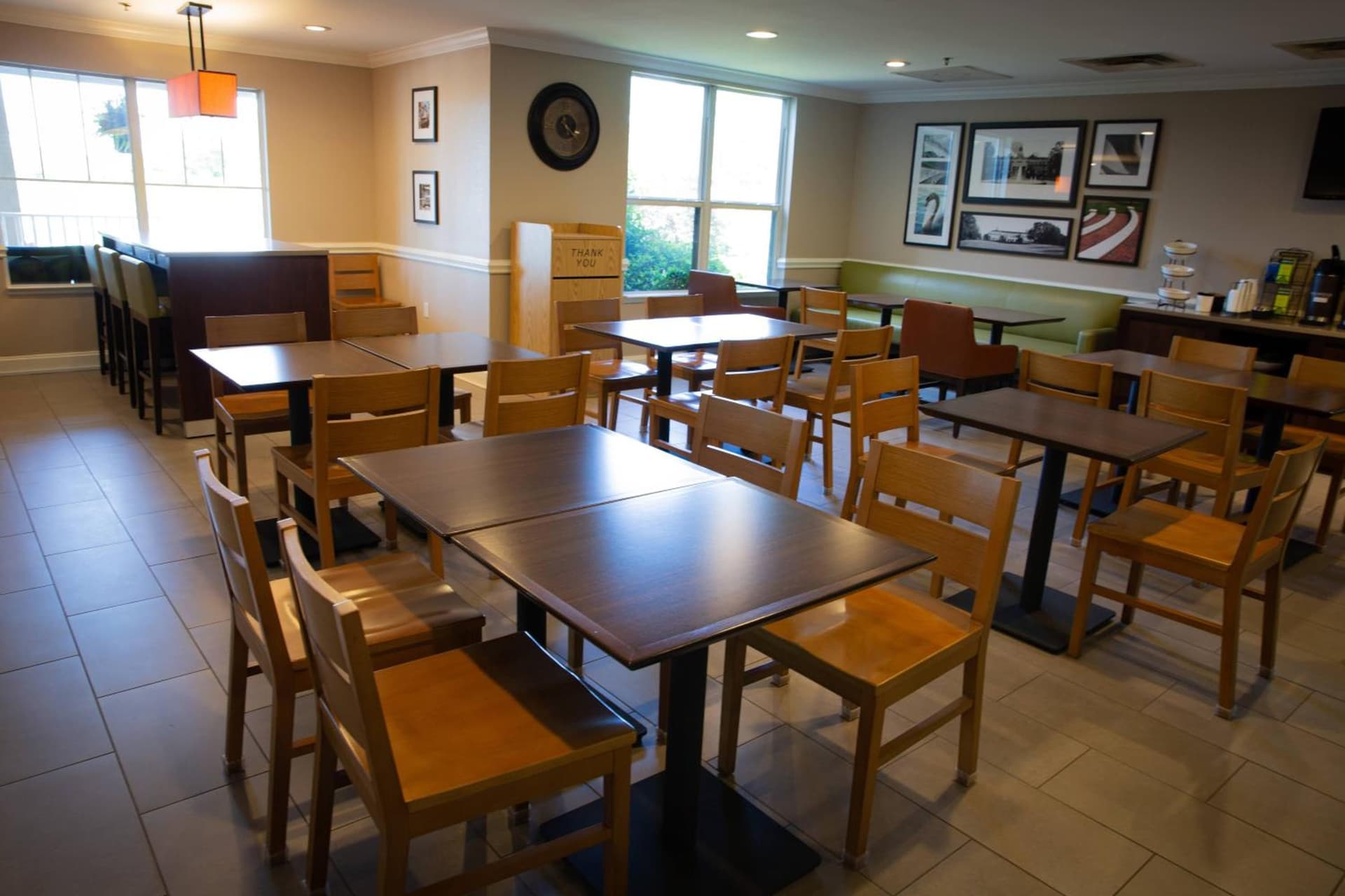 Country Inn & Suites by Radisson, Burlington Elon , NC gallery photo in Burlington, NC — image 38