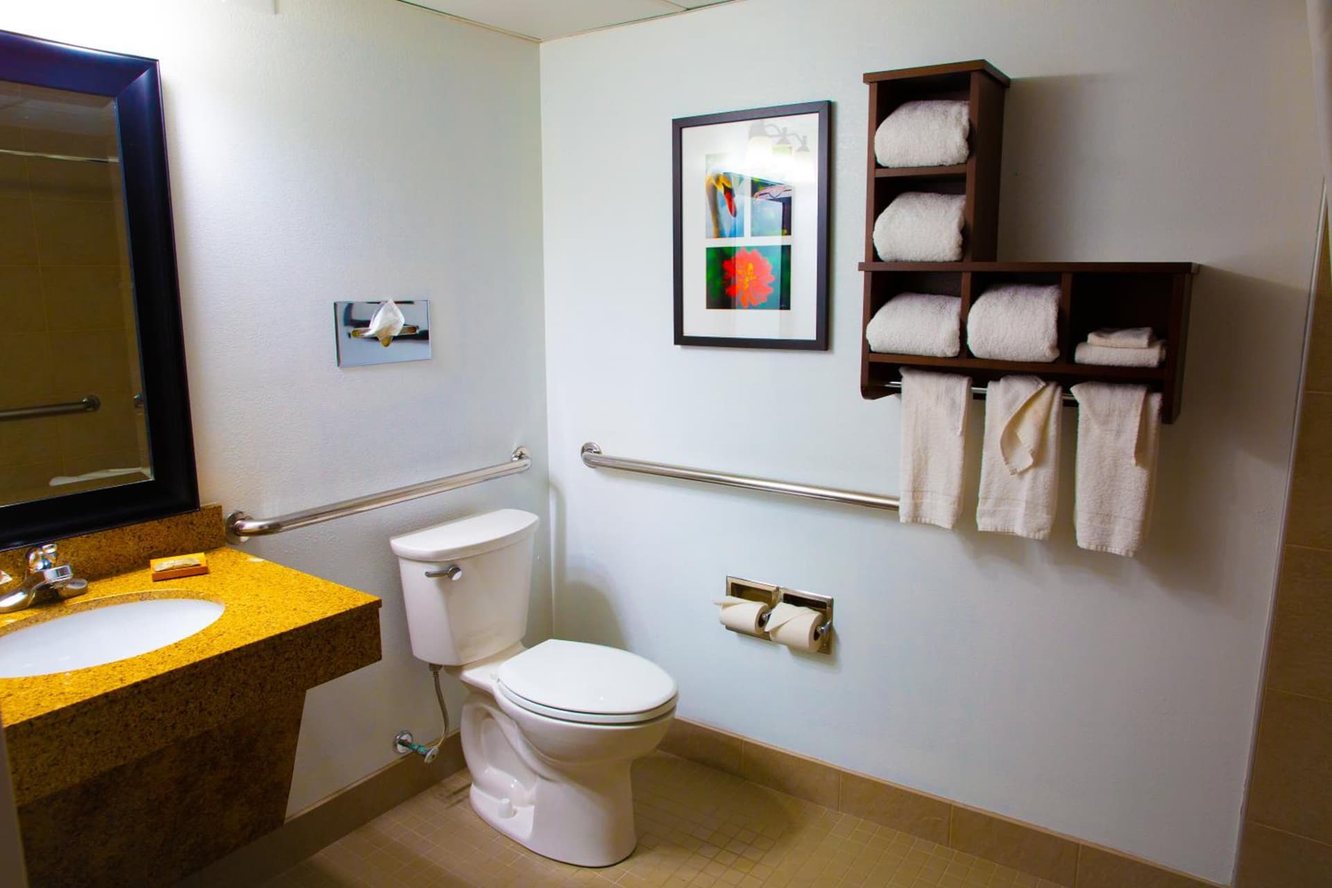 Country Inn & Suites by Radisson, Burlington Elon , NC gallery photo in Burlington, NC — image 15