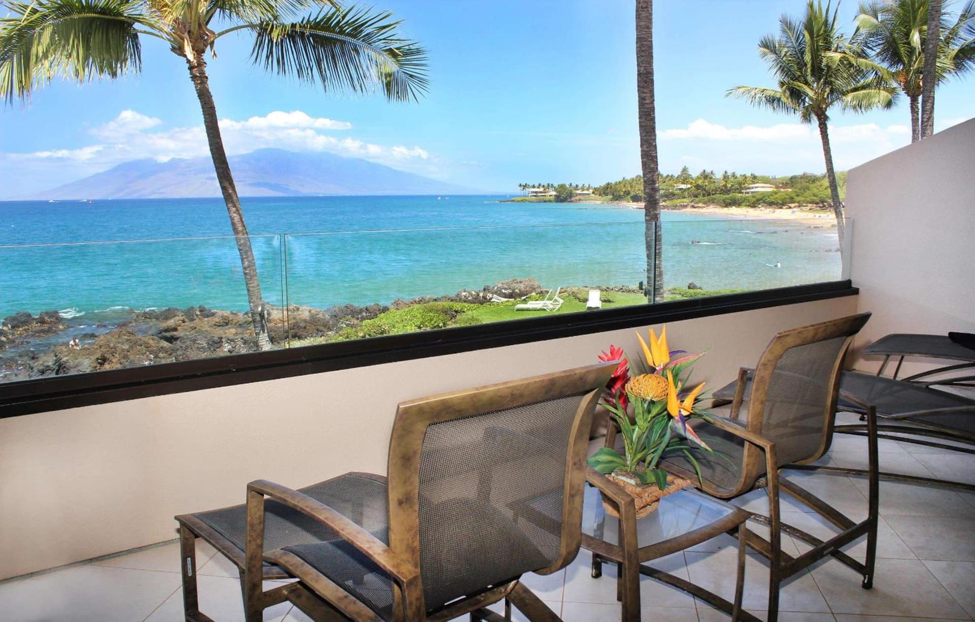 Makena Surf- CoralTree Residence Collection property views in Wailea, HI — gallery photo 3