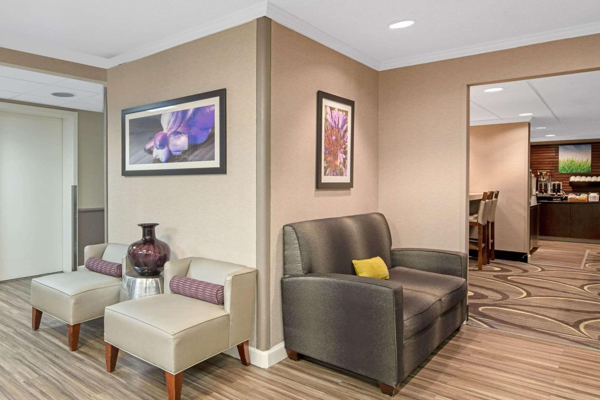 La Quinta by Wyndham Baton Rouge Siegen Lane gallery photo in Baton Rouge, LA — image 7