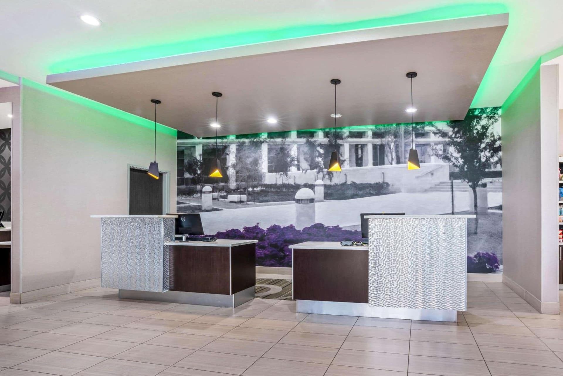 La Quinta by Wyndham College Station South gallery photo in College Station, TX — image 5
