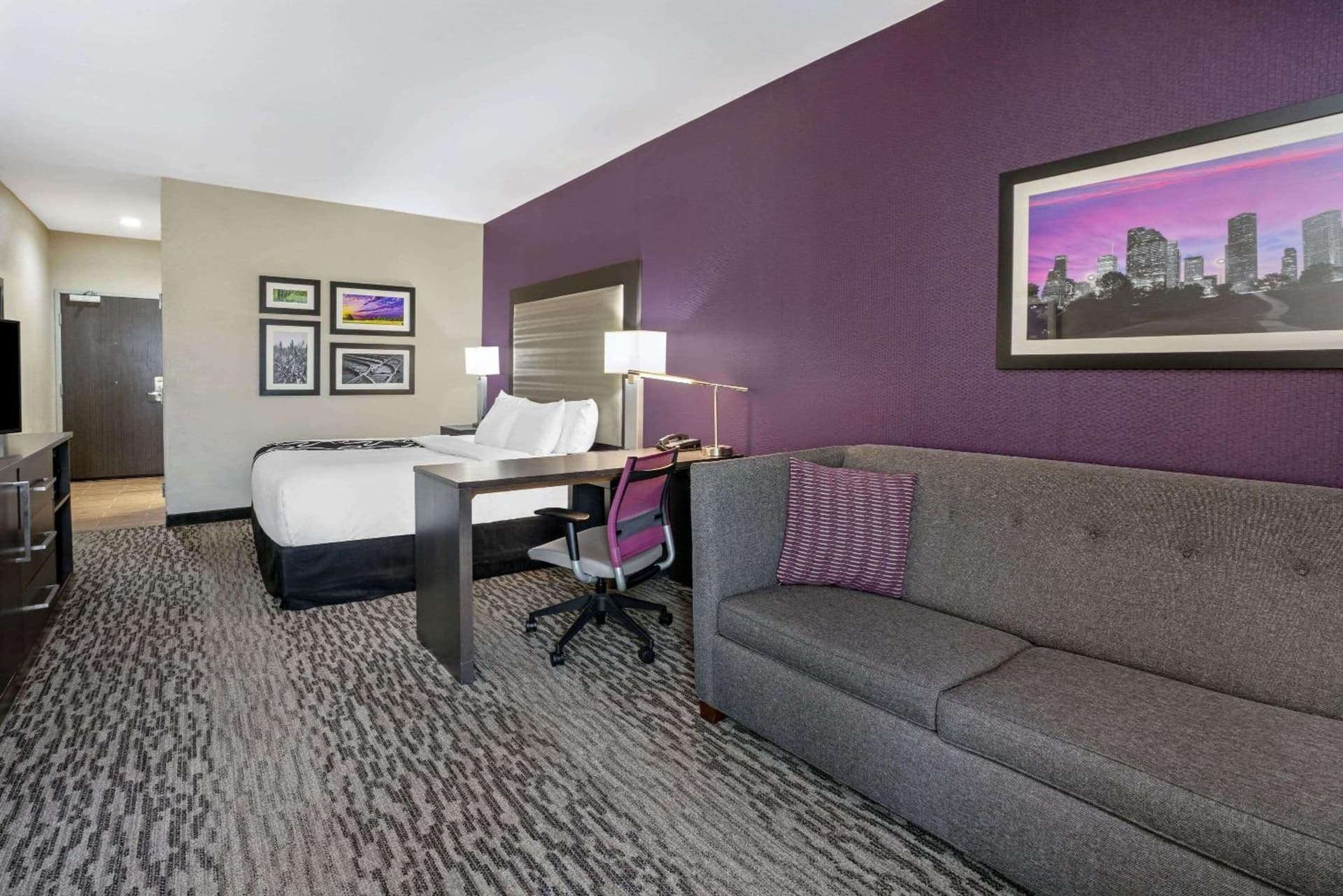 La Quinta by Wyndham College Station South gallery photo in College Station, TX — image 17