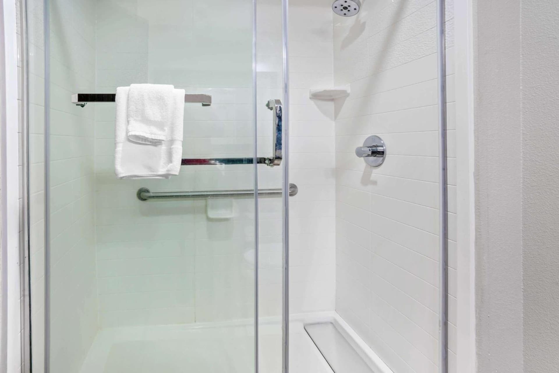 La Quinta by Wyndham College Station South gallery photo in College Station, TX — image 31