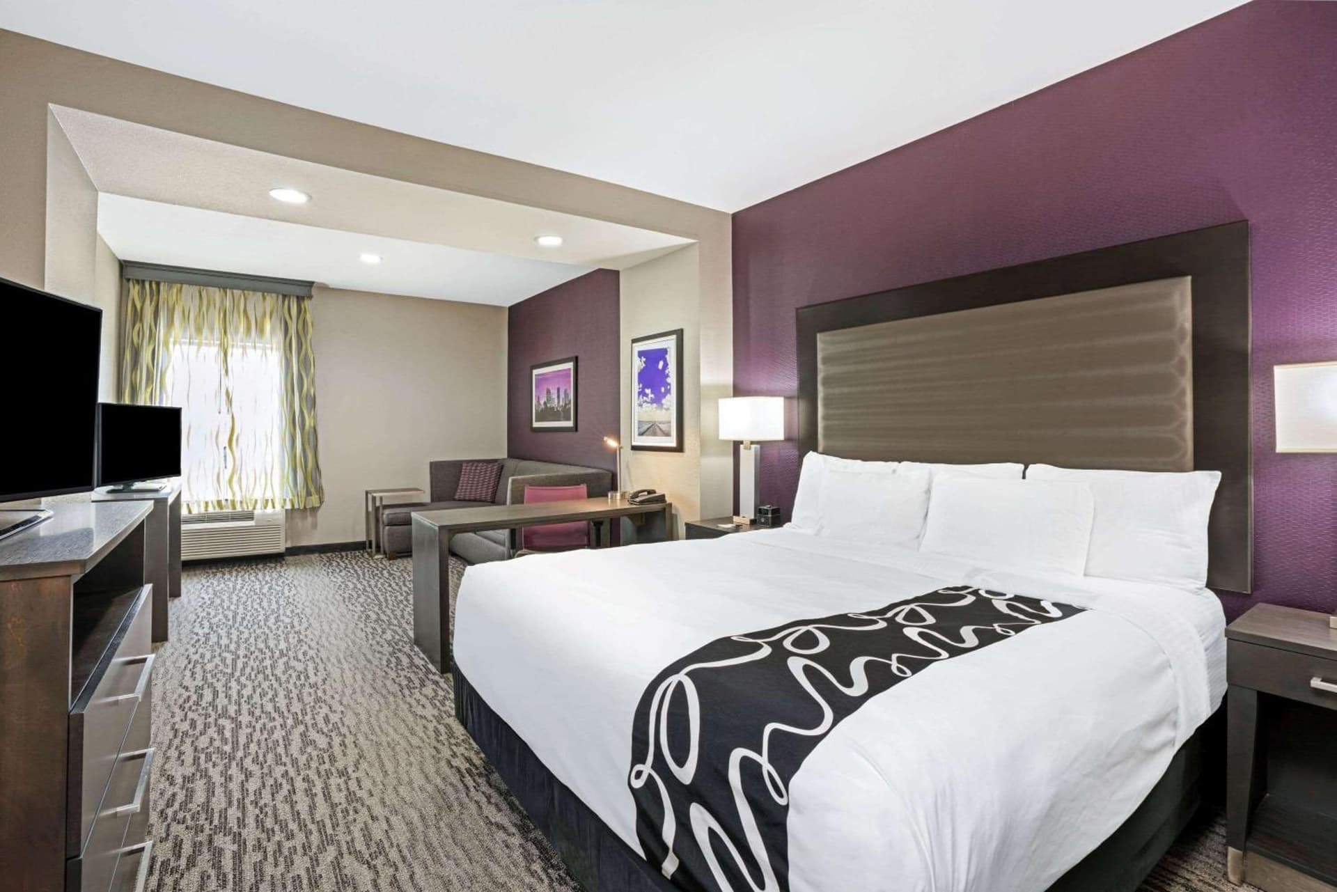 La Quinta by Wyndham College Station South gallery photo in College Station, TX — image 14