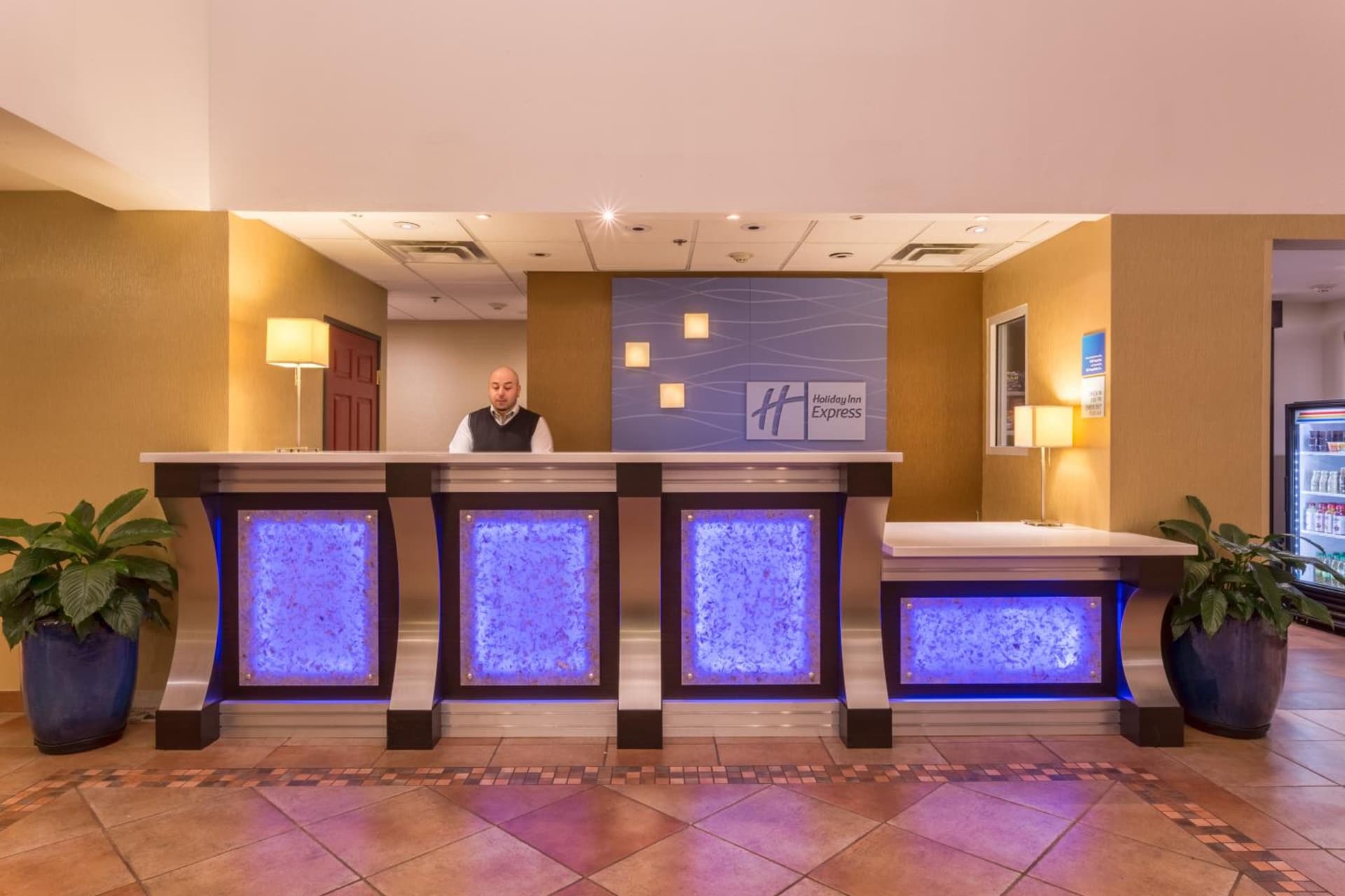 Holiday Inn Express Hotel & Suites Manteca by IHG gallery photo in Manteca, CA — image 12