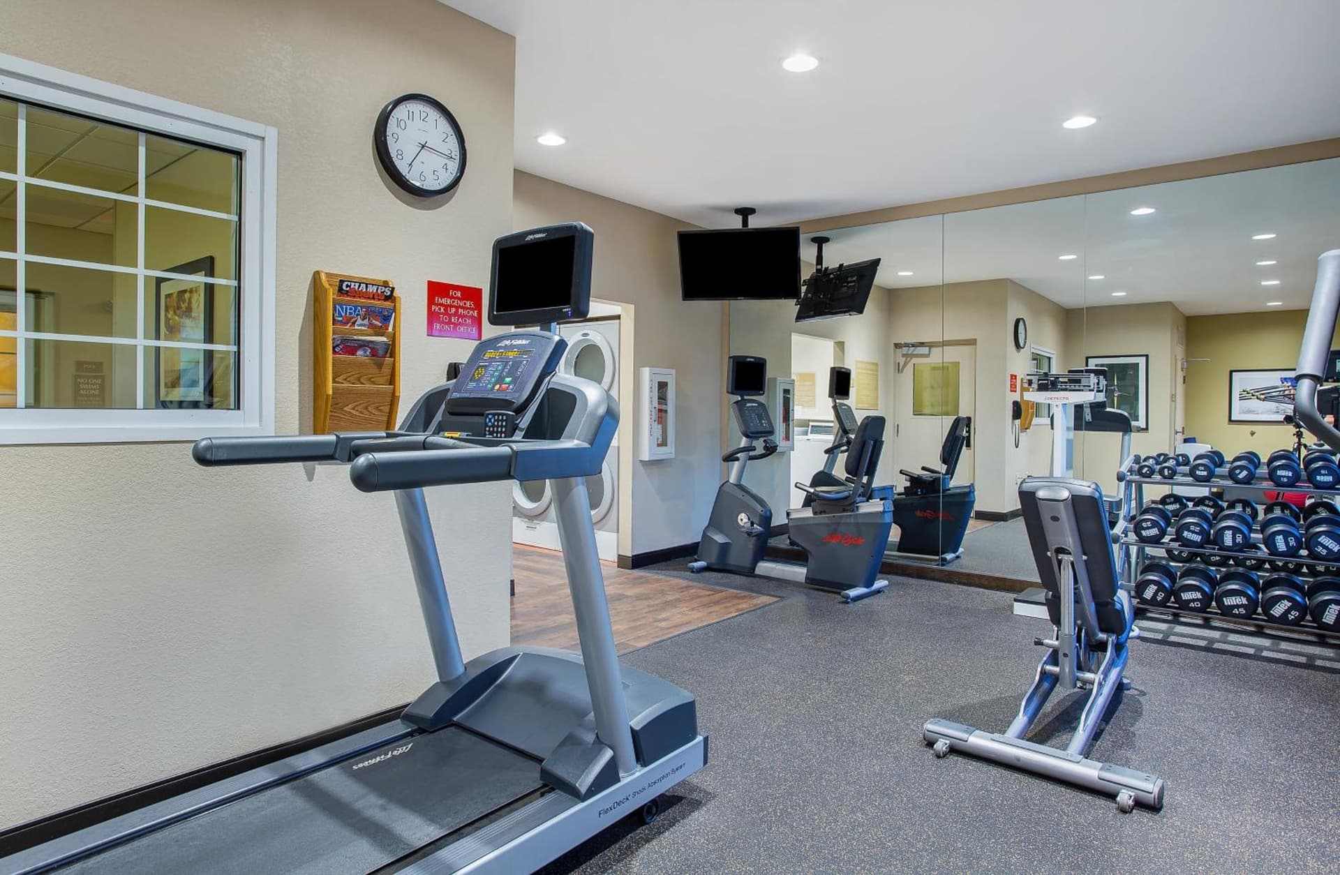 Candlewood Suites Bowling Green by IHG gallery photo in Bowling Green, KY — image 11
