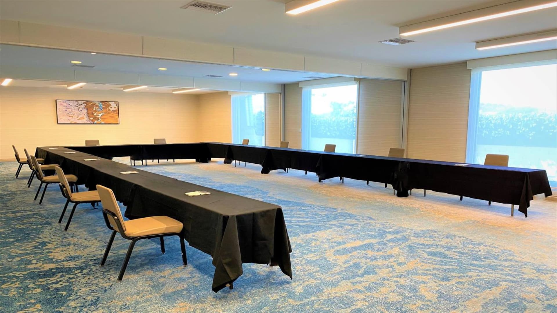 Holiday Inn Los Angeles - LAX Airport by IHG gallery photo in Los Angeles, CA — image 32