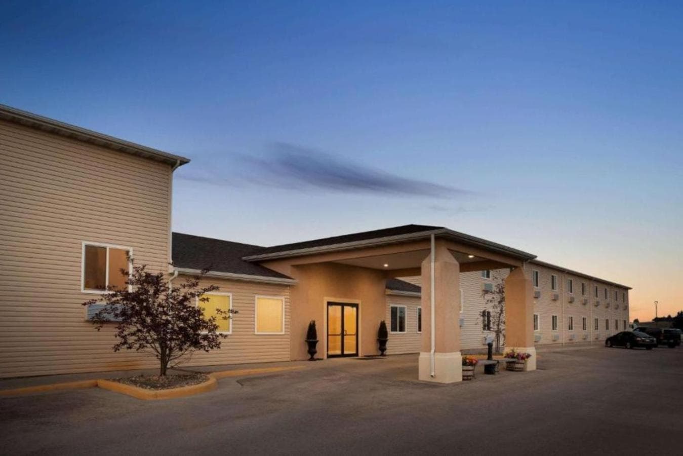 Travelodge by Wyndham Gillette interior in Gillette, WY — gallery photo 2