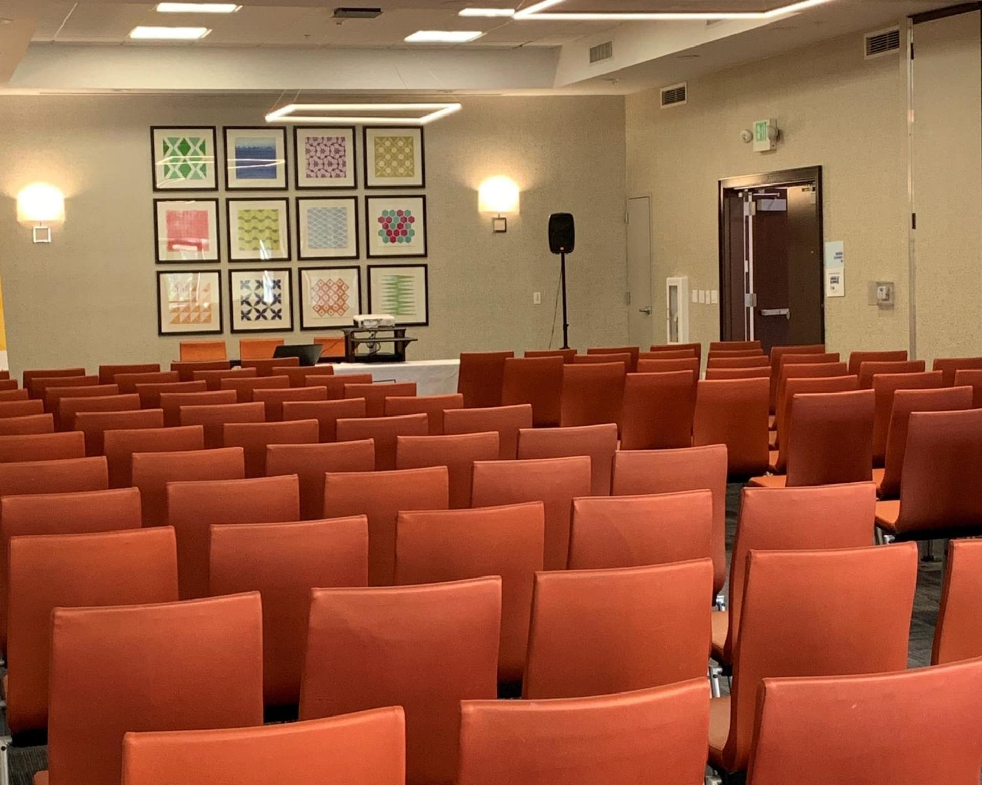 Holiday Inn Express Hotel & Suites El Dorado Hills by IHG gallery photo in El Dorado Hills, CA — image 58