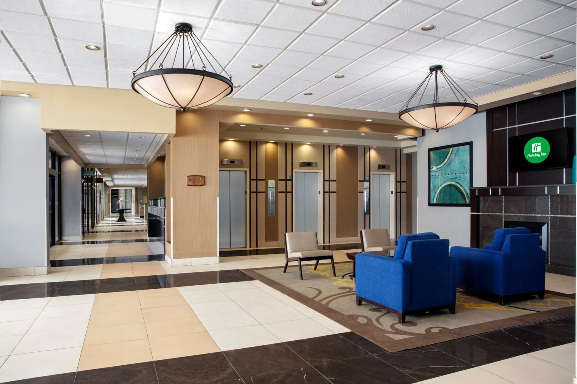 Holiday Inn Binghamton-Downtown Hawley Street by IHG interior in Binghamton, NY — gallery photo 2