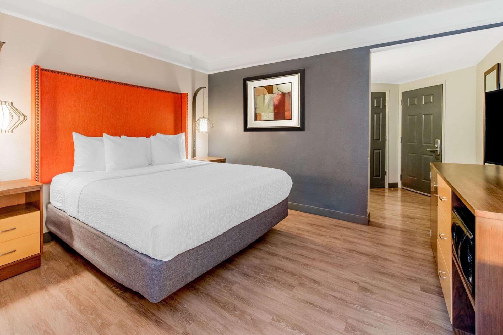 La Quinta Inn & Suites by Wyndham New Orleans Downtown gallery photo in New Orleans, LA — image 18