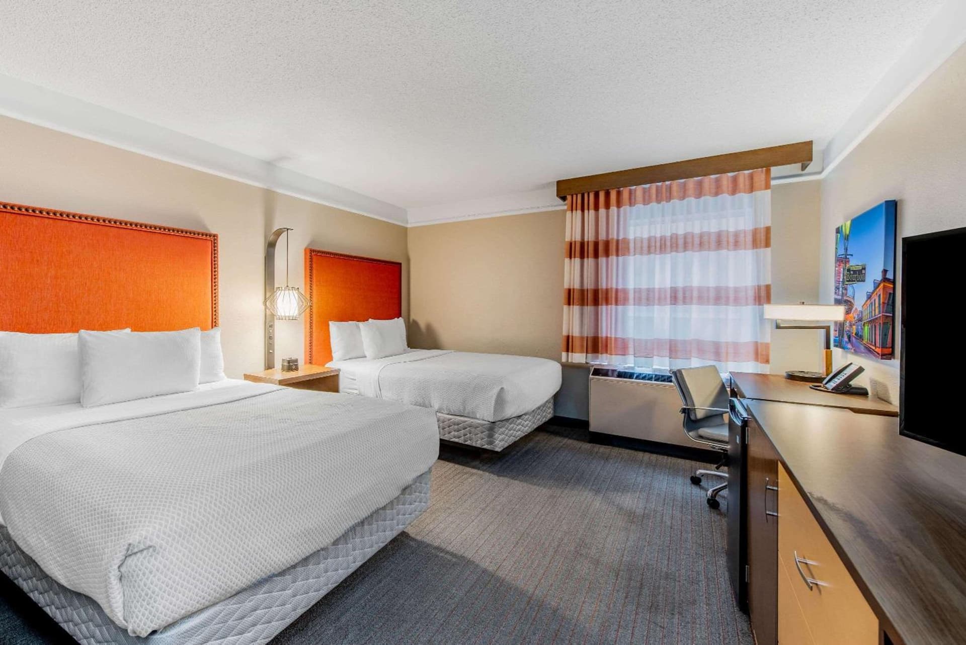 La Quinta Inn & Suites by Wyndham New Orleans Downtown gallery photo in New Orleans, LA — image 17