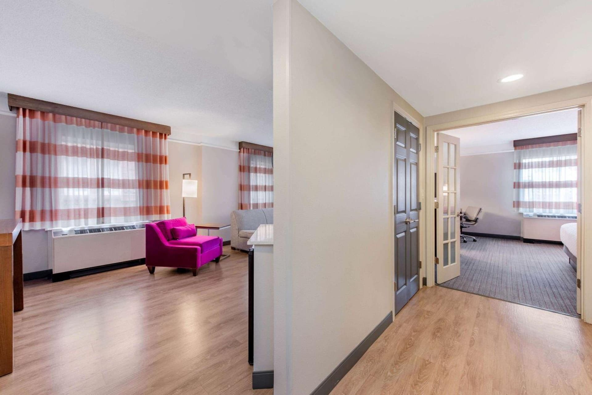 La Quinta Inn & Suites by Wyndham New Orleans Downtown gallery photo in New Orleans, LA — image 66