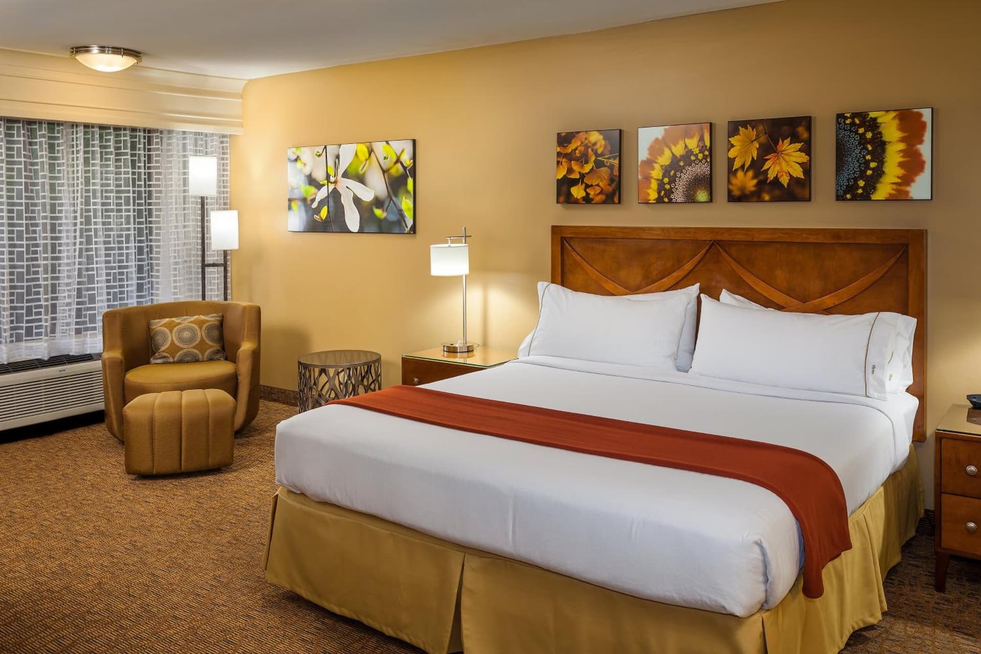 Holiday Inn Express Simi Valley by IHG gallery photo in Simi Valley, CA — image 49
