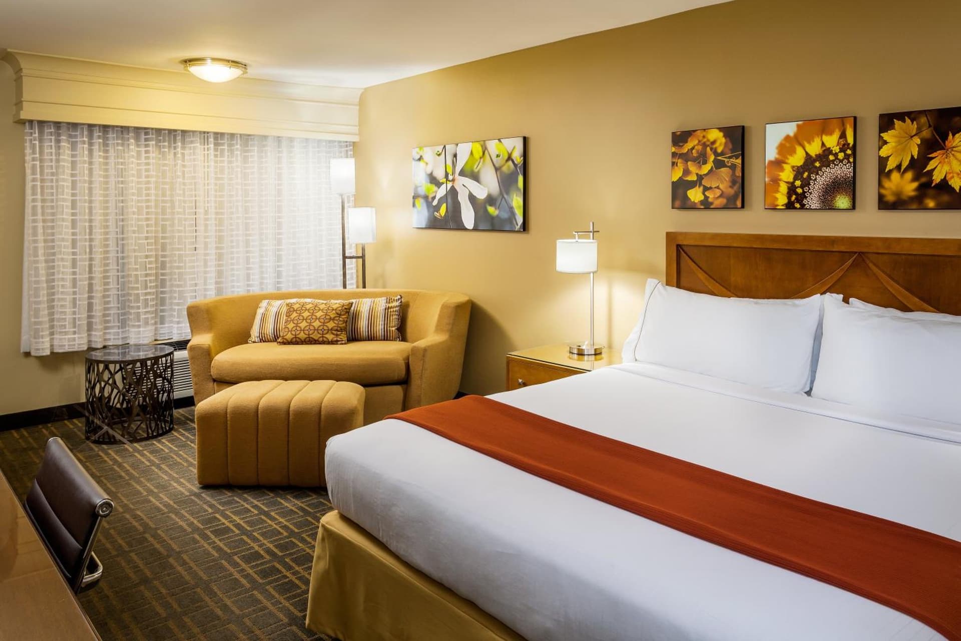 Holiday Inn Express Simi Valley by IHG gallery photo in Simi Valley, CA — image 37