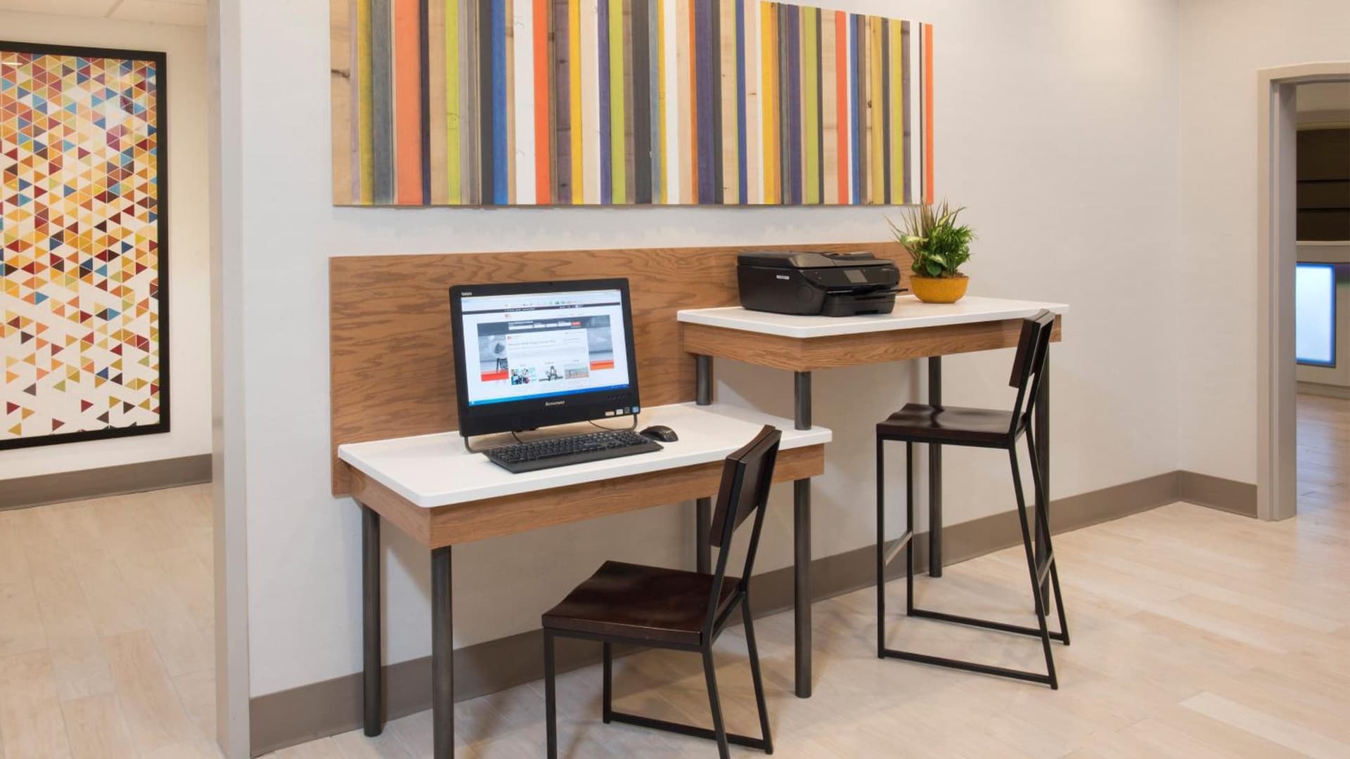 Holiday Inn Express Hilton Head Island by IHG interior in Hilton Head Island, SC — gallery photo 2
