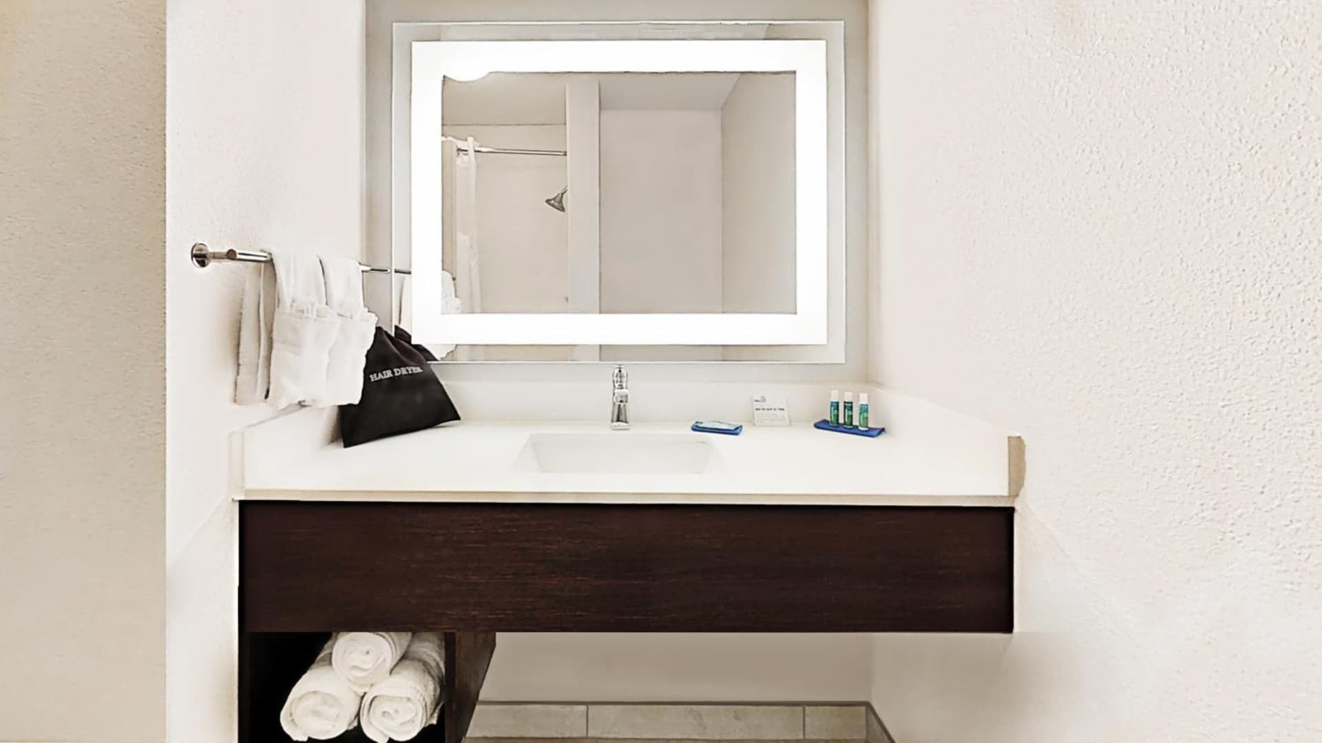 Holiday Inn Express New Orleans East by IHG gallery photo in New Orleans, LA — image 17