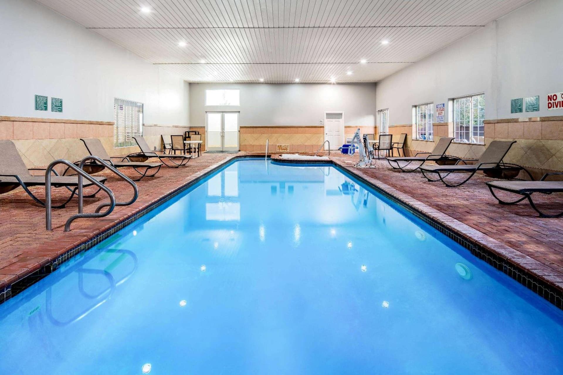 La Quinta by Wyndham Alamo-McAllen East gallery photo in Alamo, TX — image 53