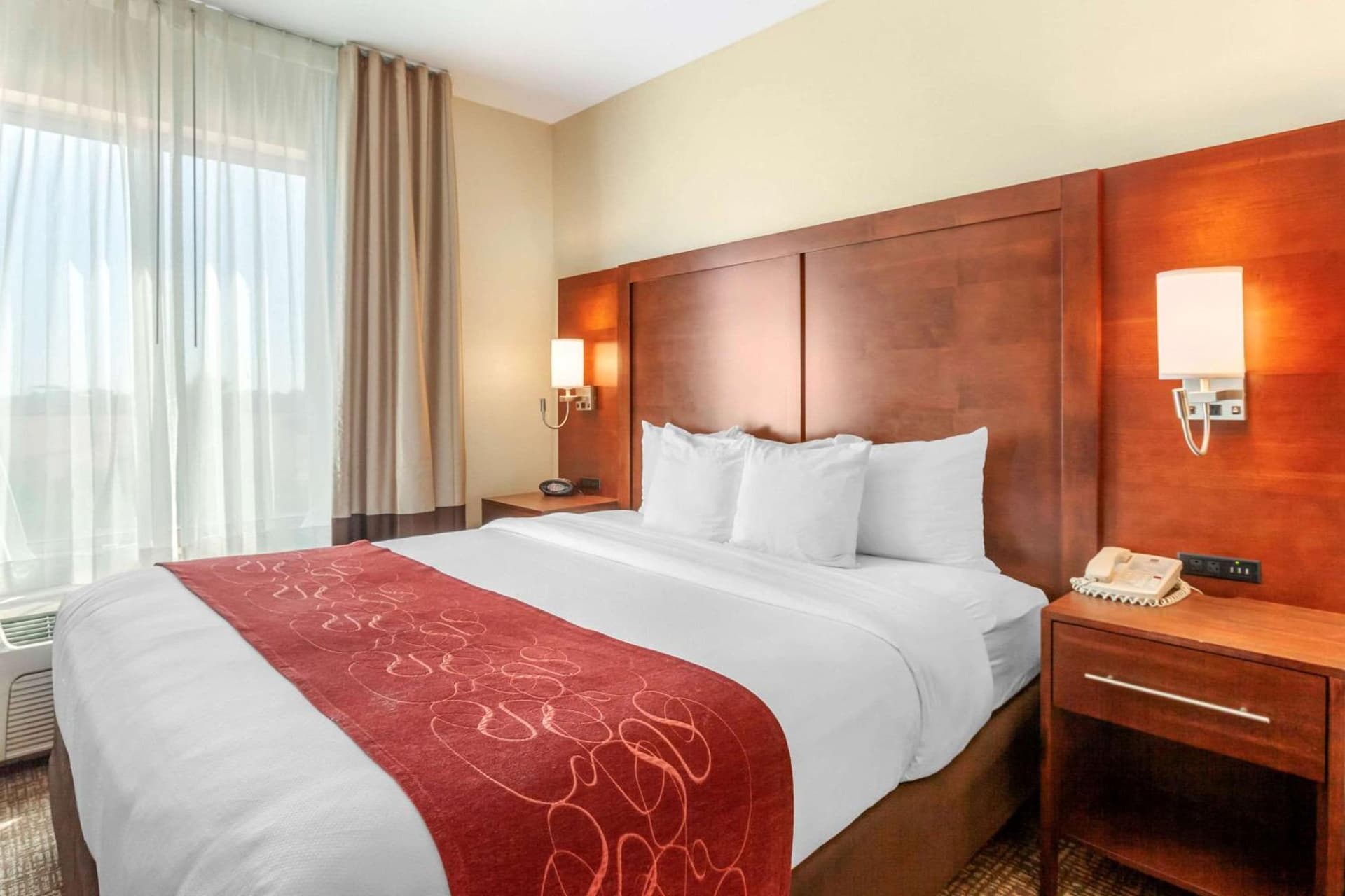 Comfort Suites Glendale - State Farm Stadium Area gallery photo in Glendale, AZ — image 31