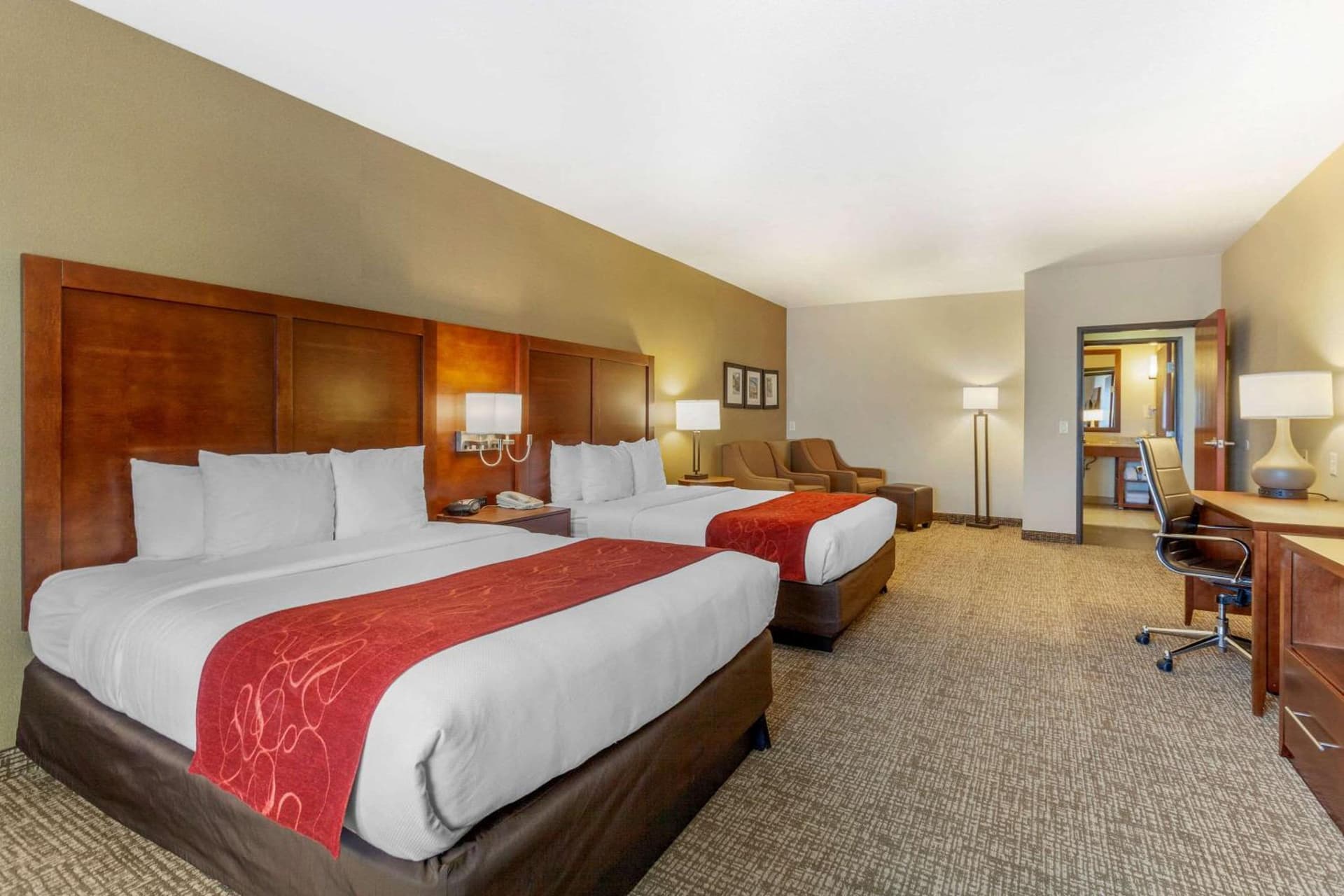 Comfort Suites Glendale - State Farm Stadium Area gallery photo in Glendale, AZ — image 18