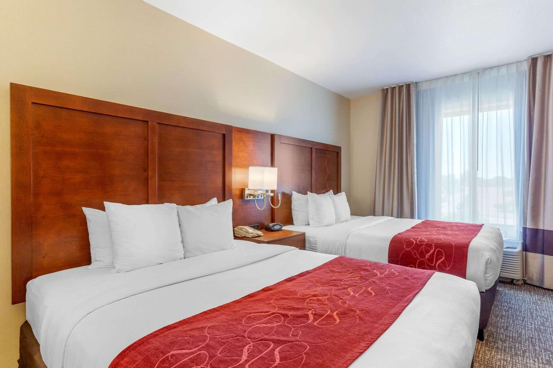 Comfort Suites Glendale - State Farm Stadium Area gallery photo in Glendale, AZ — image 14