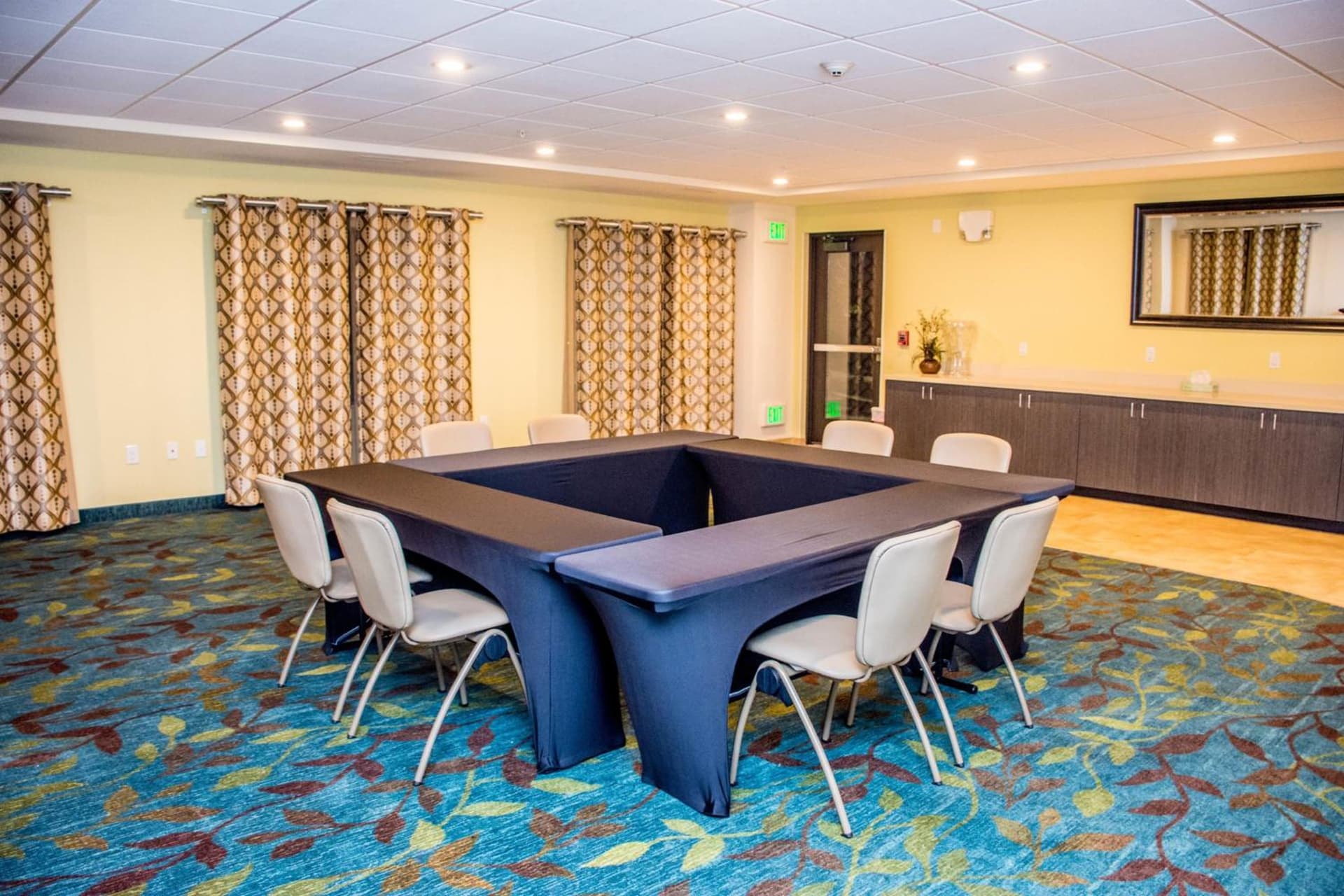 Candlewood Suites Overland Park W 135th St by IHG gallery photo in Overland Park, KS — image 4