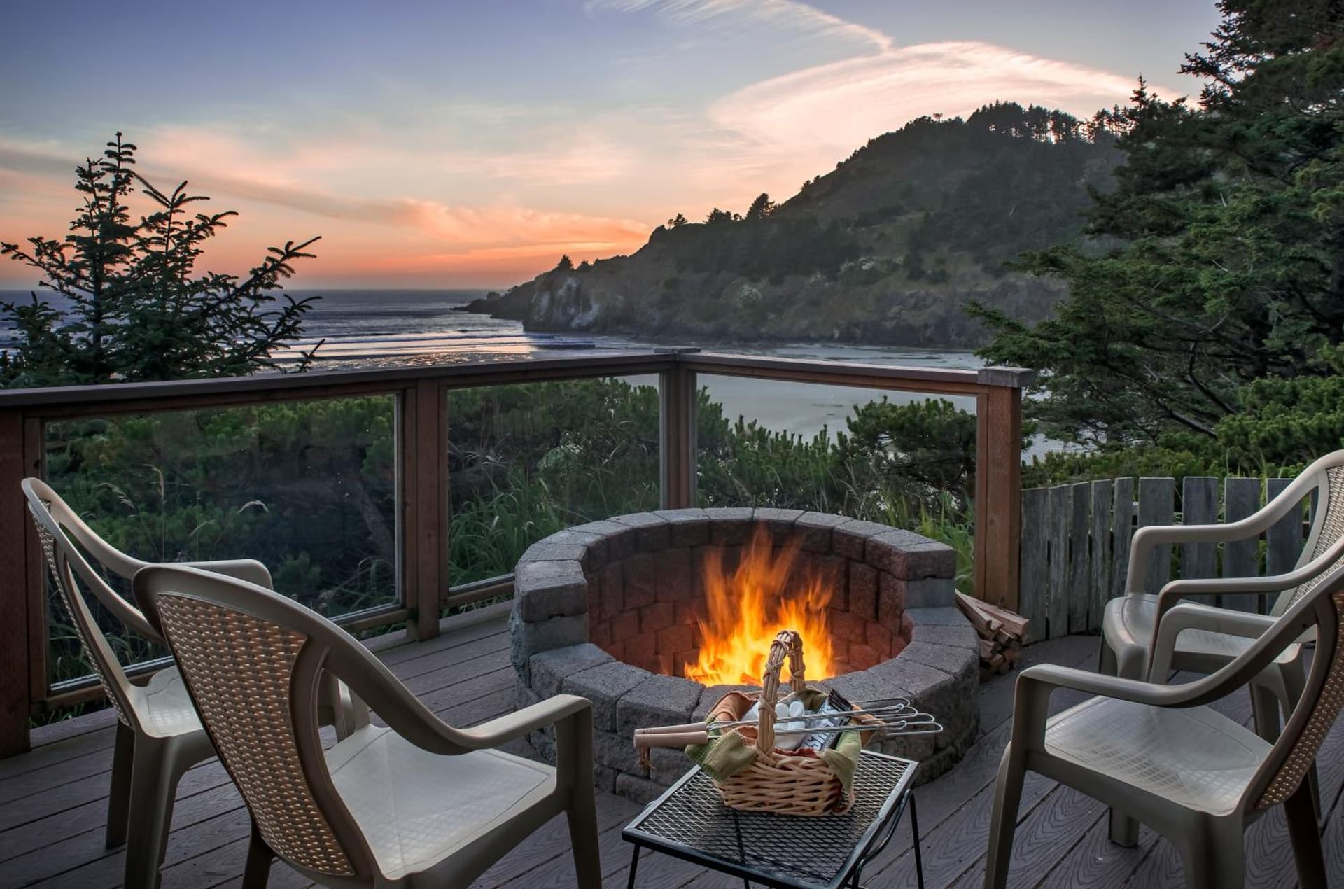 Ocean House property views in Newport, OR — gallery photo 3