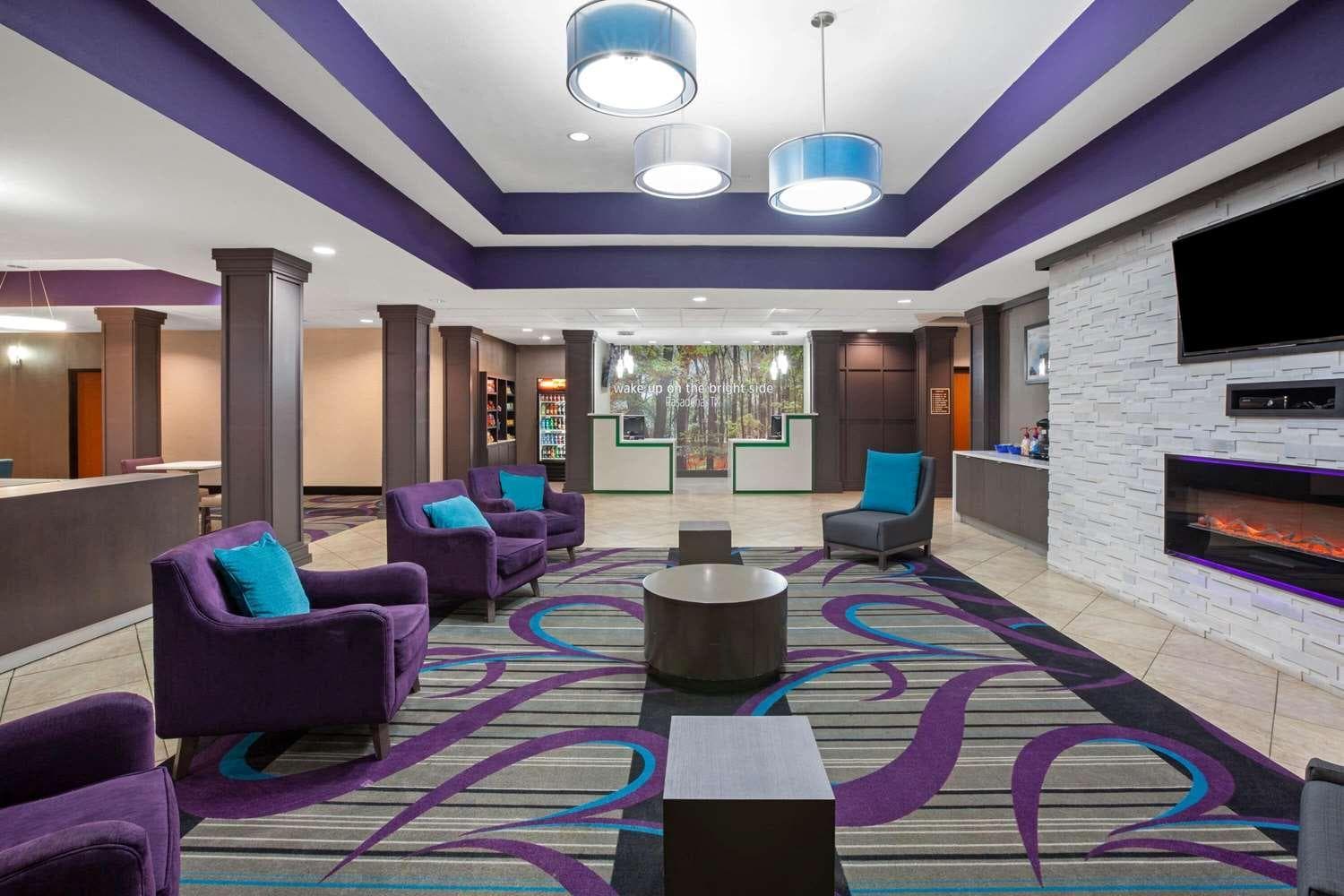 La Quinta Inn & Suites By Wyndham Houston Pasadena North gallery photo in Pasadena, TX — image 23