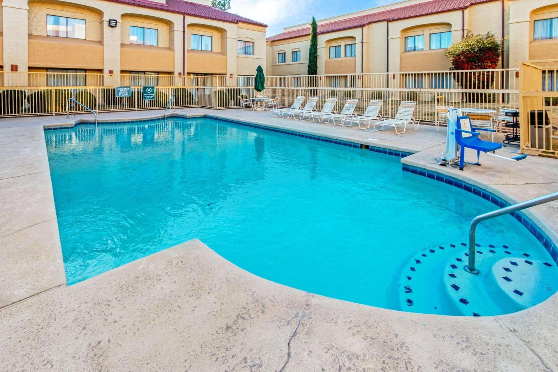 La Quinta Inn by Wyndham Las Cruces Mesilla Valley gallery photo in Las Cruces, NM — image 24