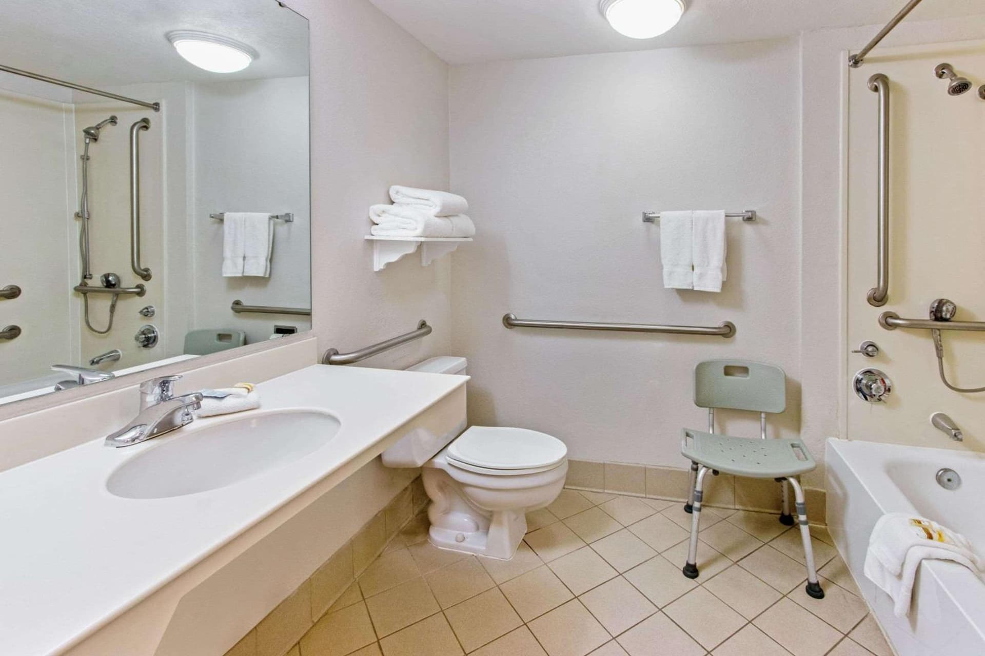 La Quinta Inn by Wyndham Las Cruces Mesilla Valley gallery photo in Las Cruces, NM — image 15