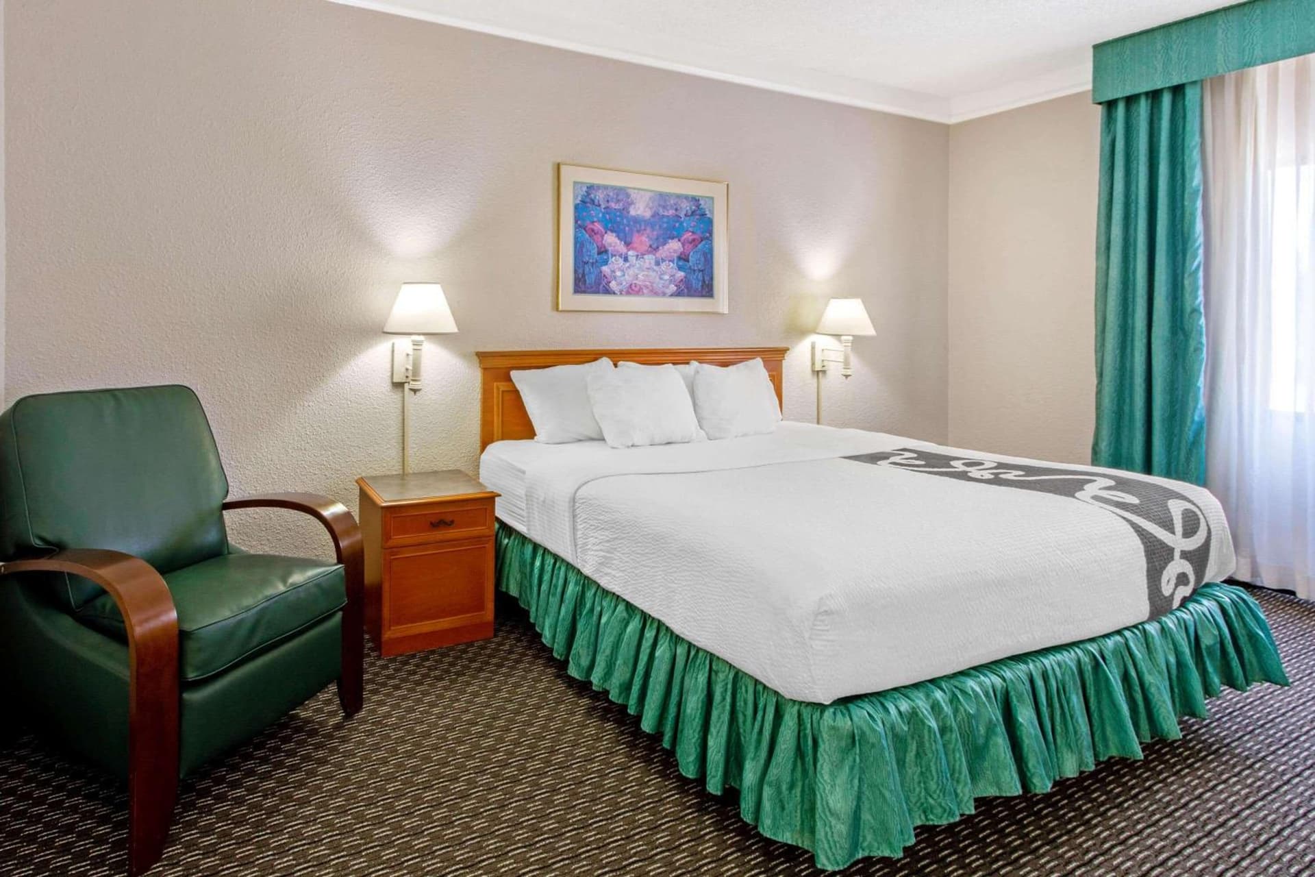 La Quinta Inn by Wyndham Las Cruces Mesilla Valley interior in Las Cruces, NM — gallery photo 2