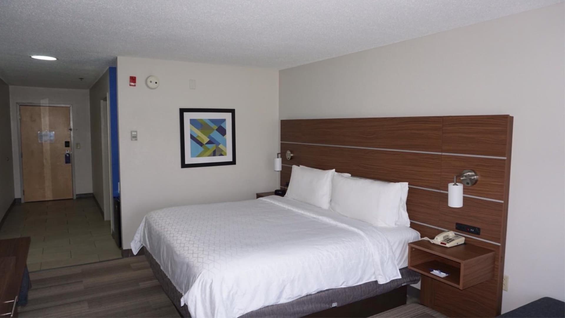 Holiday Inn Express Hotel & Suites Greensboro-East by IHG gallery photo in Greensboro, NC — image 8
