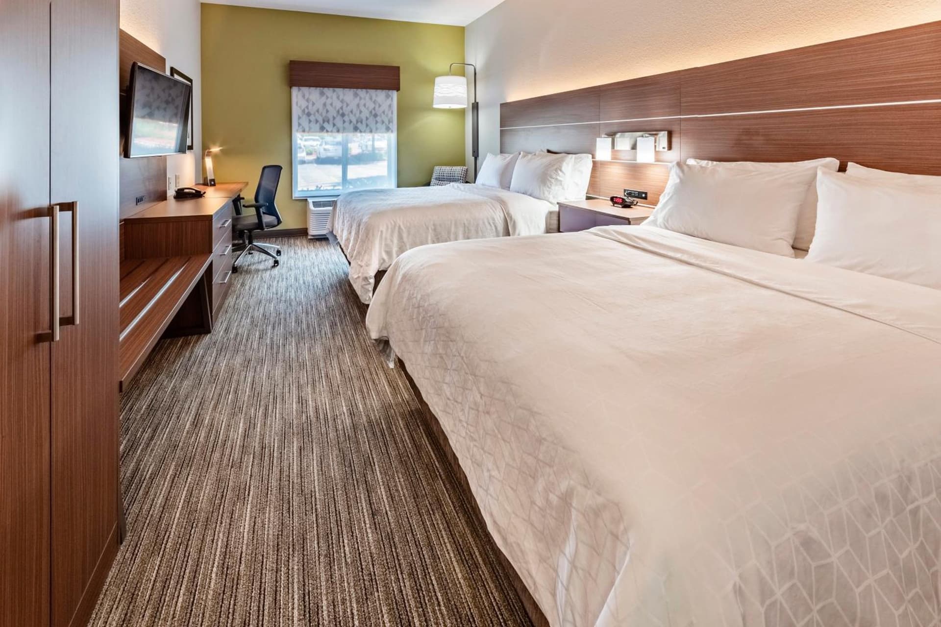 Holiday Inn Express Hotel & Suites Lake Zurich-Barrington by IHG gallery photo in Lake Zurich, IL — image 10