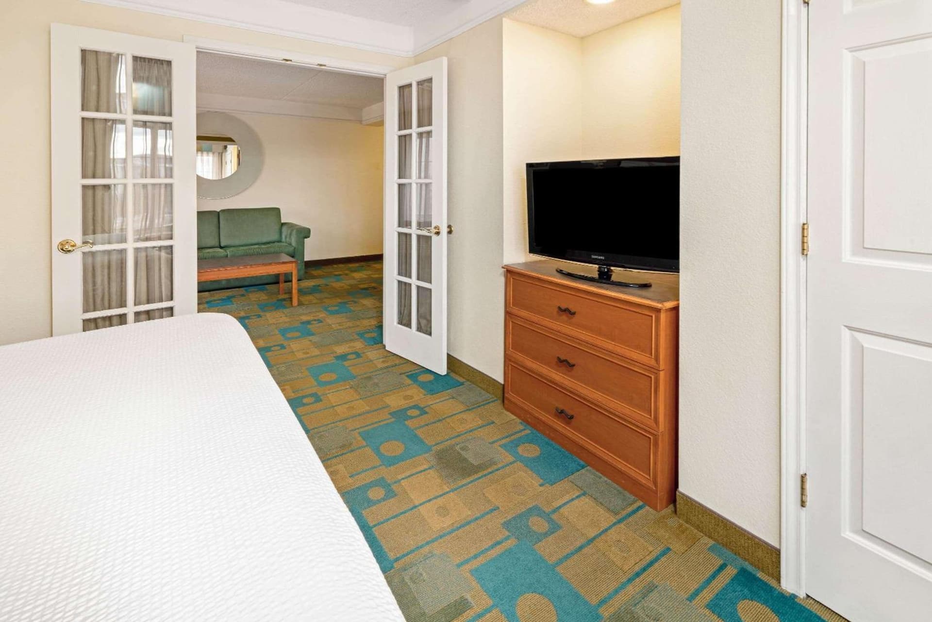 La Quinta by Wyndham Salt Lake City Airport gallery photo in Salt Lake City, UT — image 19