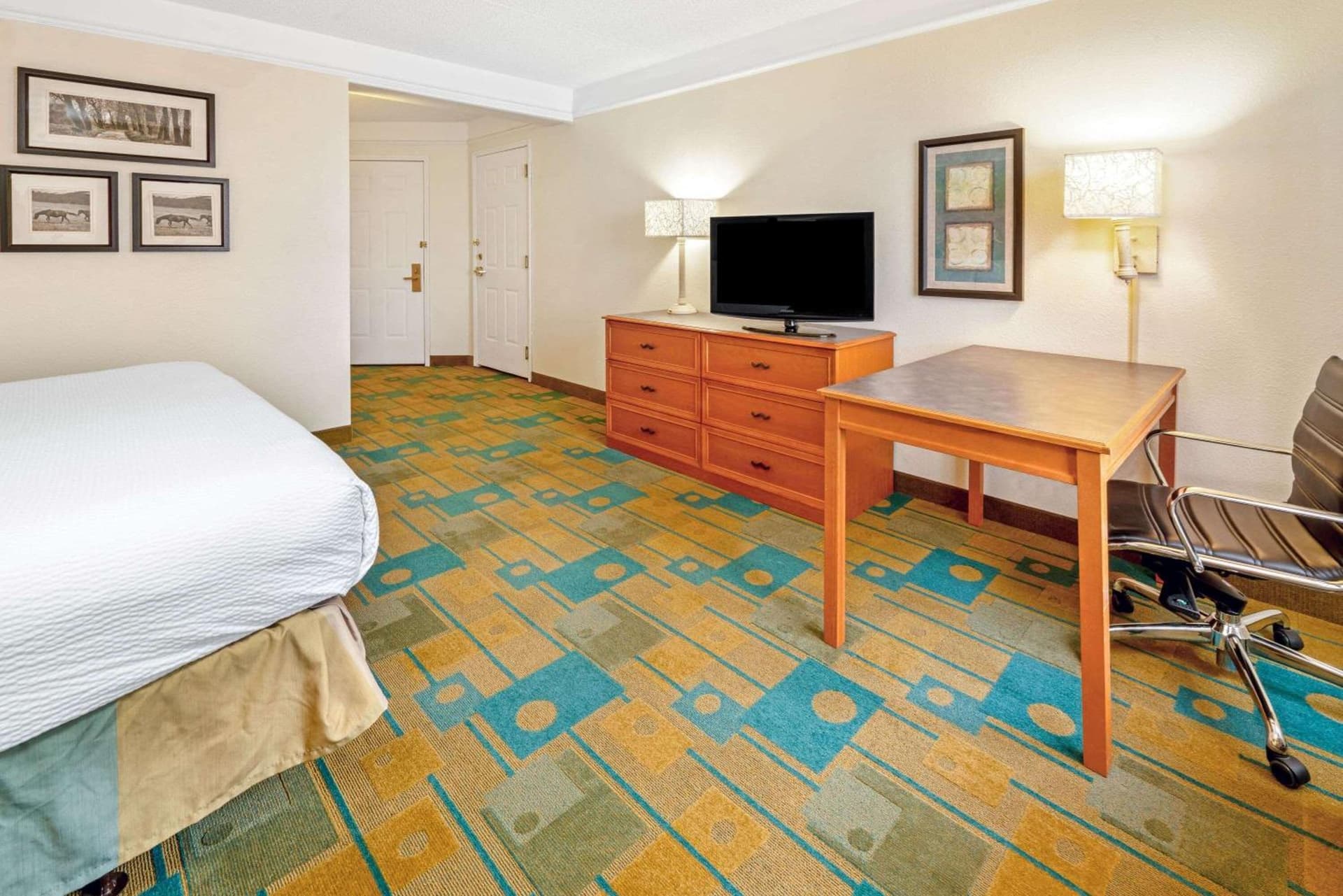 La Quinta by Wyndham Salt Lake City Airport gallery photo in Salt Lake City, UT — image 22