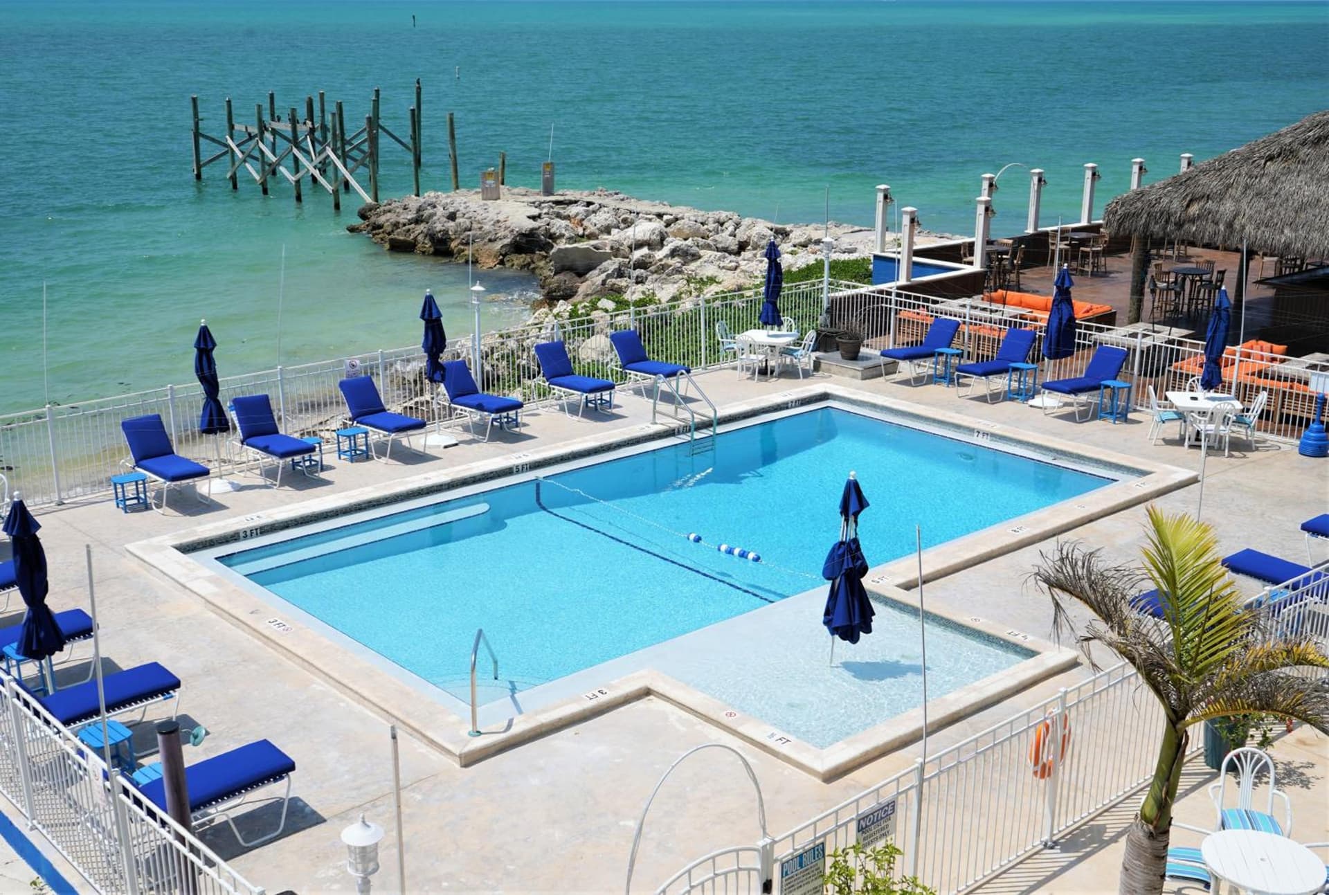 Glunz Ocean Beach Hotel and Resort interior in Marathon, FL — gallery photo 2