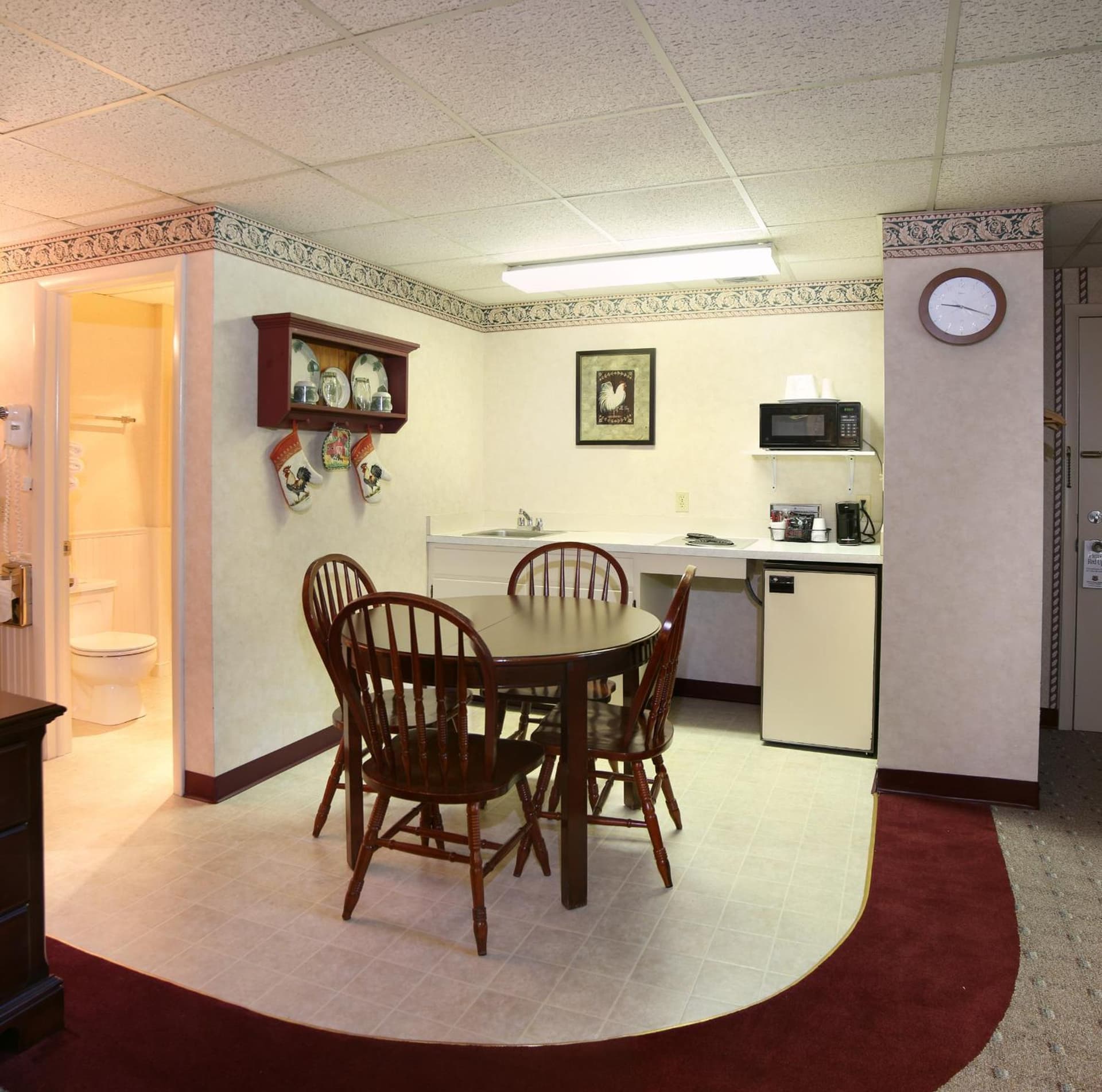 Bird-in-Hand Family Inn gallery photo in Bird in Hand, PA — image 28