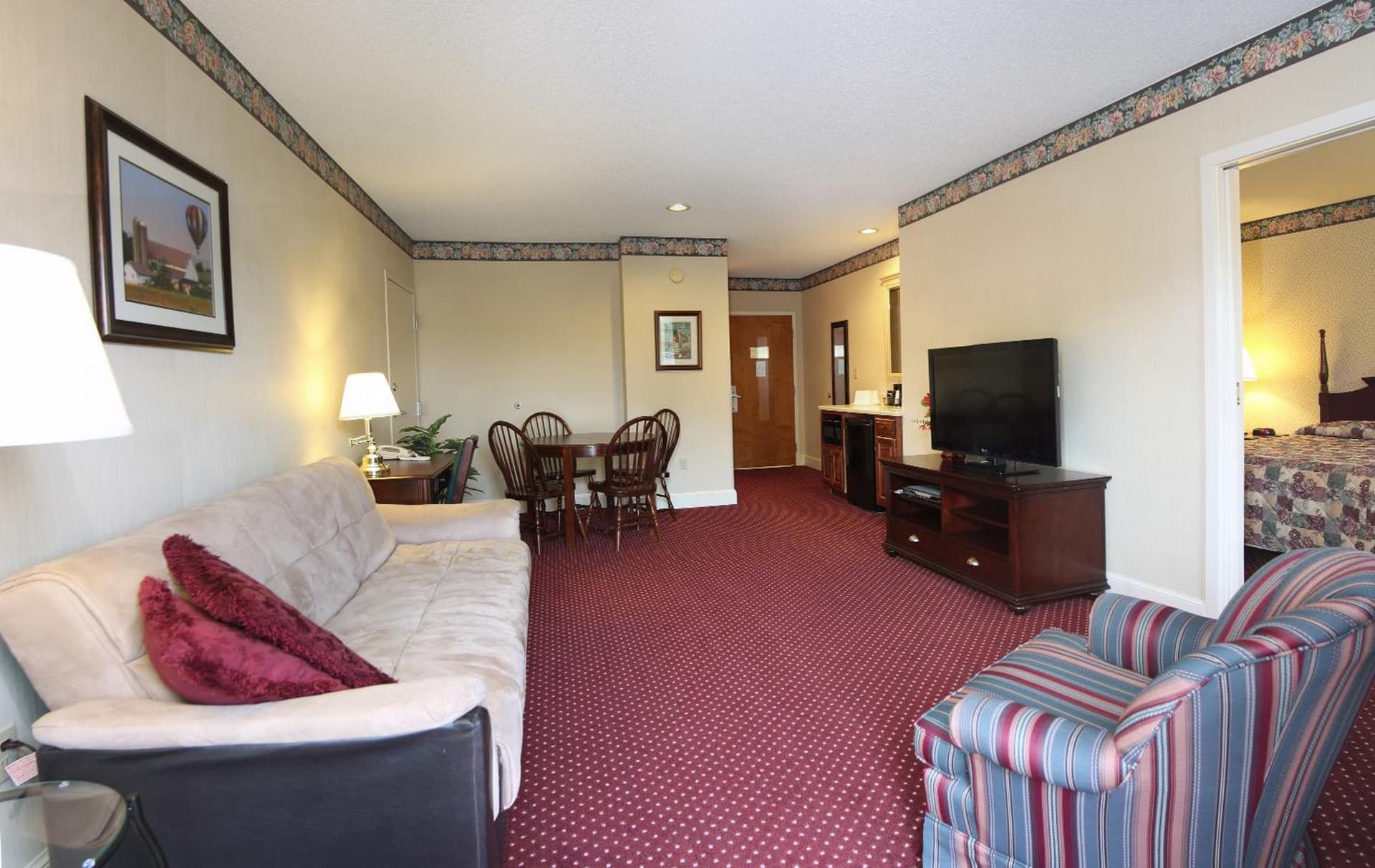 Bird-in-Hand Family Inn gallery photo in Bird in Hand, PA — image 23