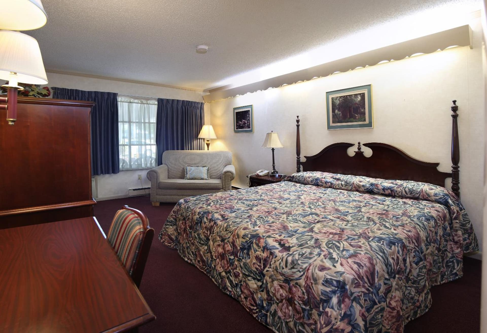 Bird-in-Hand Family Inn gallery photo in Bird in Hand, PA — image 31