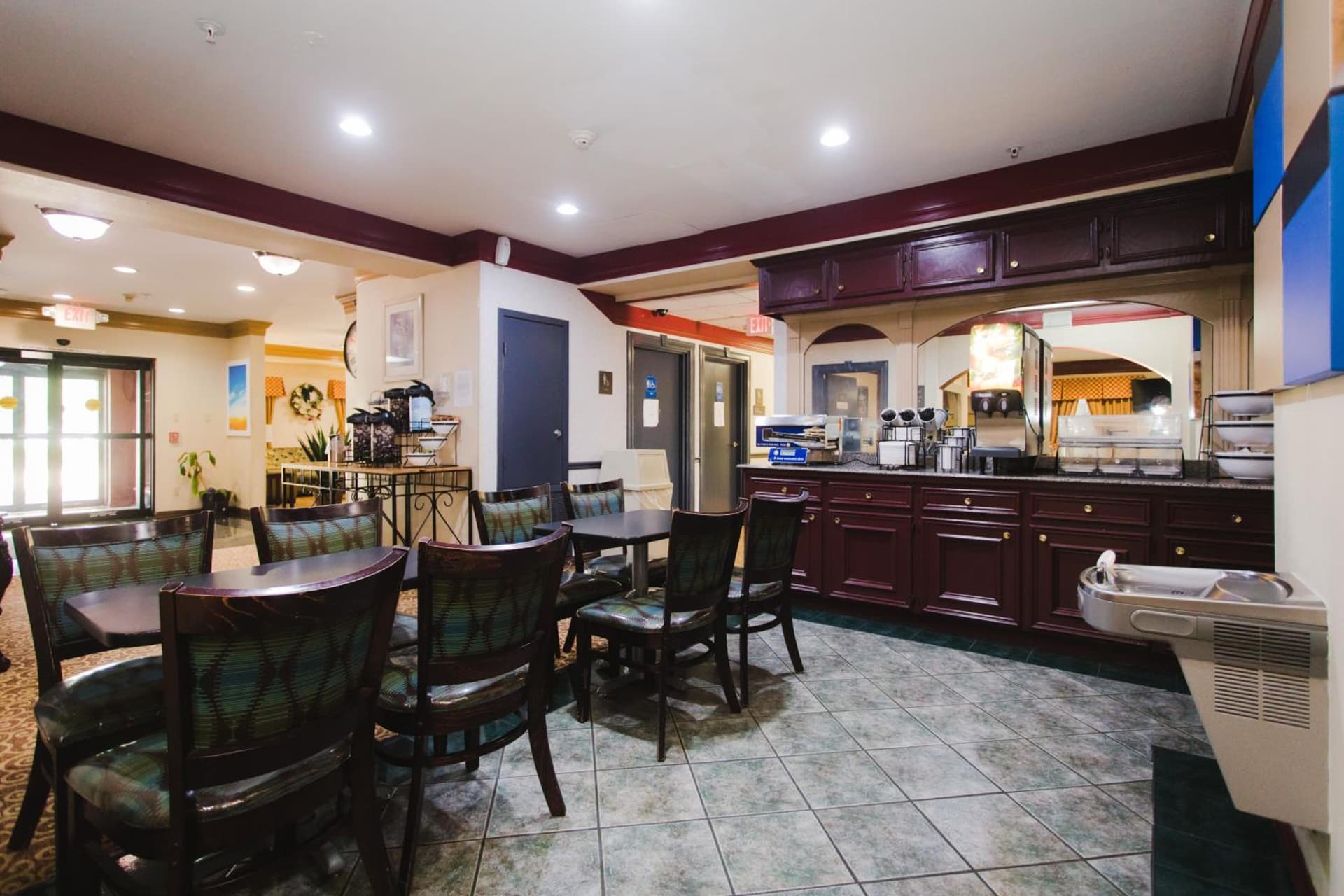 Days Inn by Wyndham Rosenberg gallery photo in Rosenberg, TX — image 38