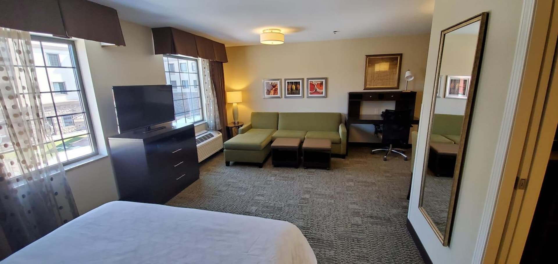 Staybridge Suites Eau Claire - Altoona by IHG gallery photo in Altoona, WI — image 52