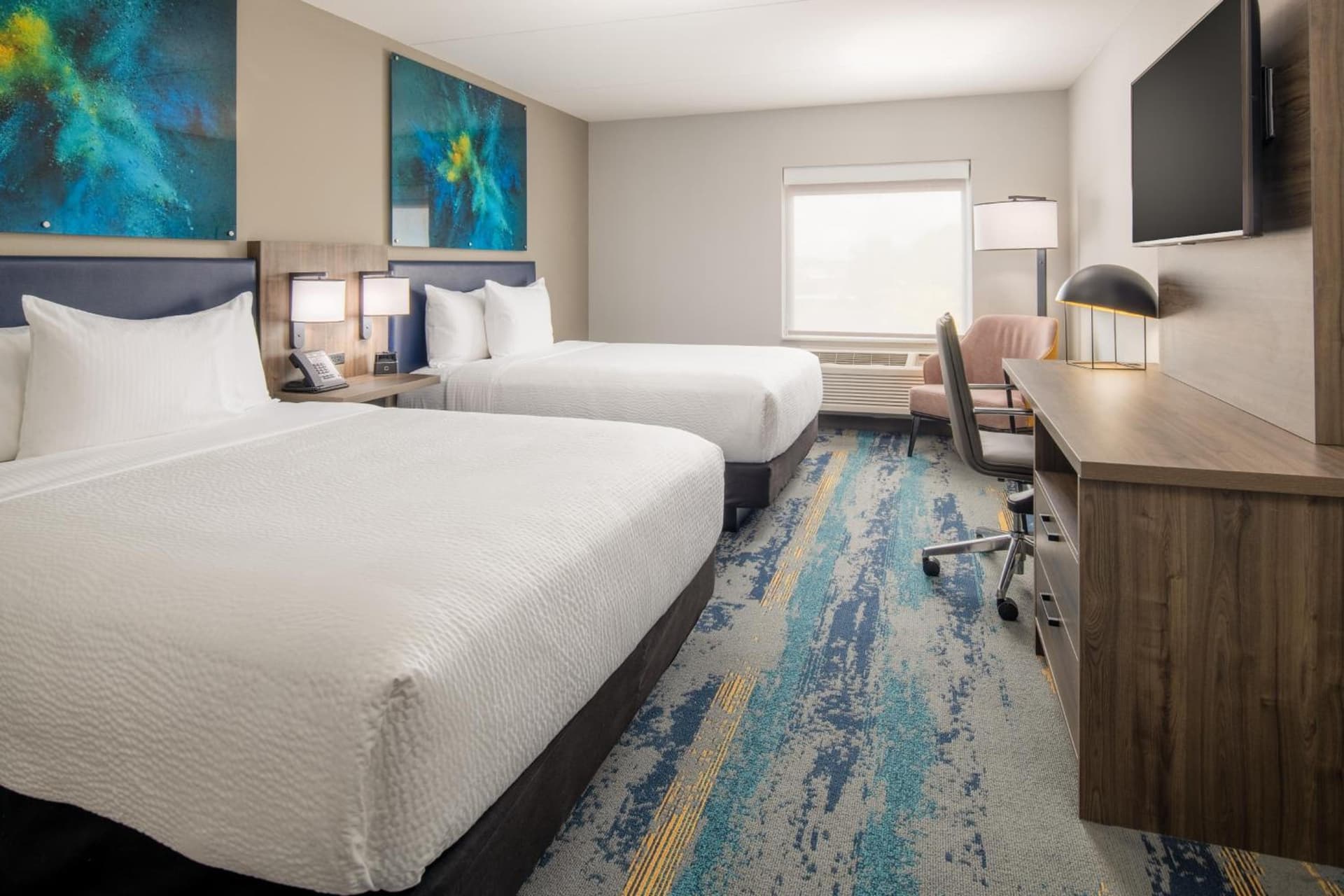 La Quinta Inn & Suites by Wyndham Spokane Downtown gallery photo in Spokane, WA — image 4