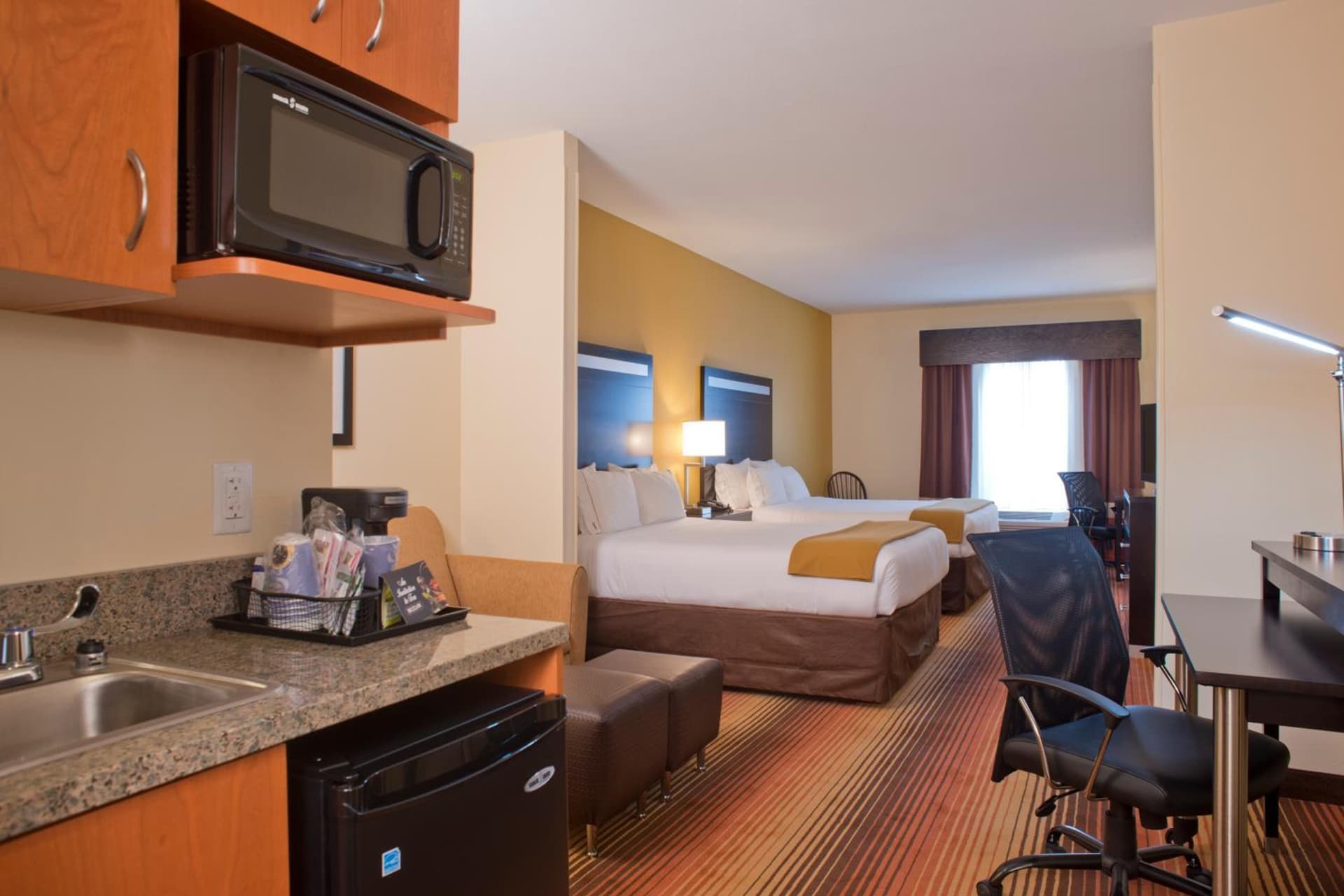 Holiday Inn Express Hotel & Suites Prattville South by IHG property views in Prattville, AL — gallery photo 3