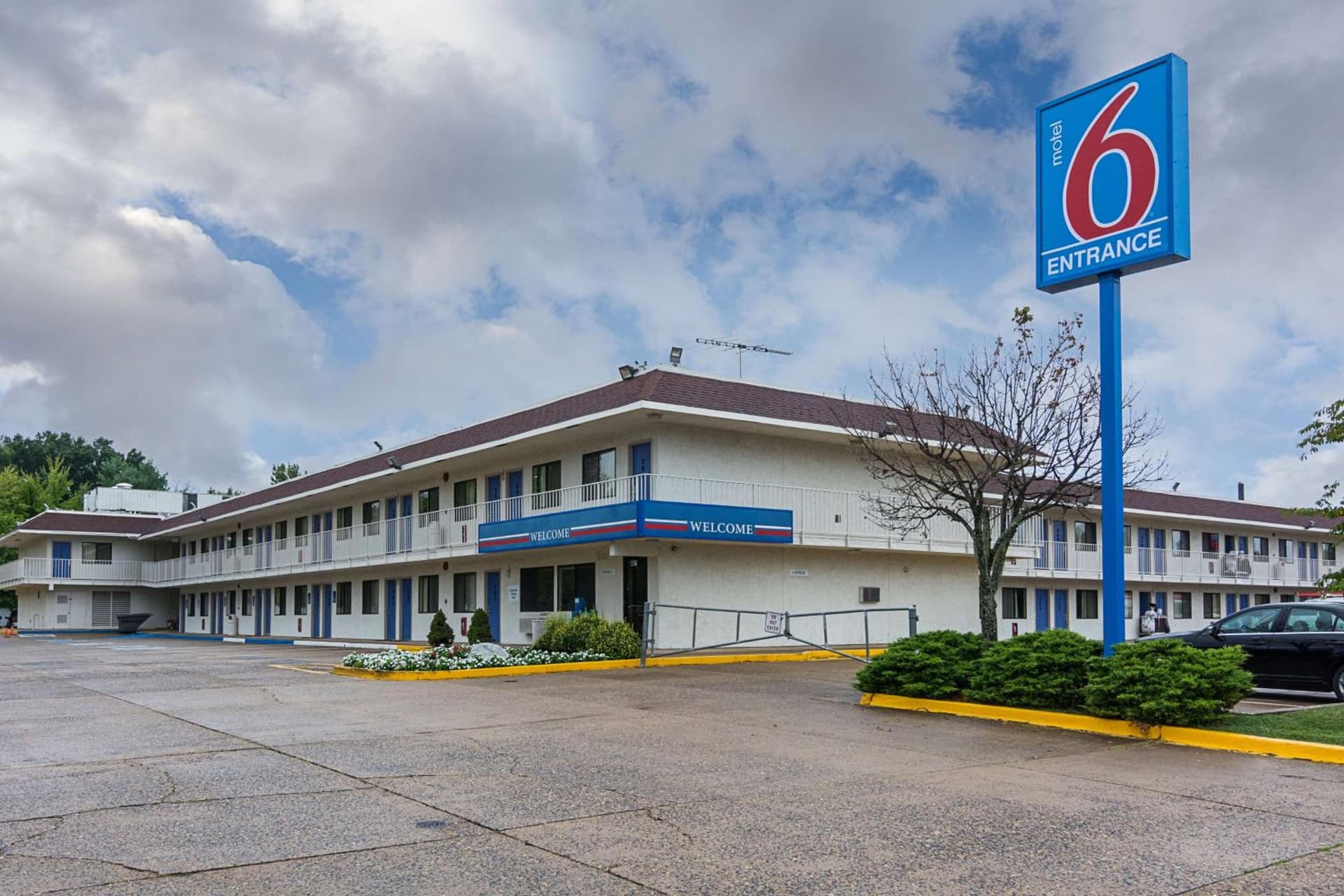 Motel 6 Fredericksburg, Va - North featured exterior or lobby in Fredericksburg, VA — similar hotel