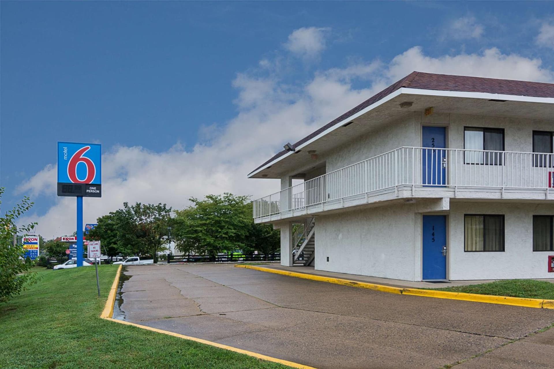 Motel 6 Fredericksburg, Va - North gallery photo in Fredericksburg, VA — image 19